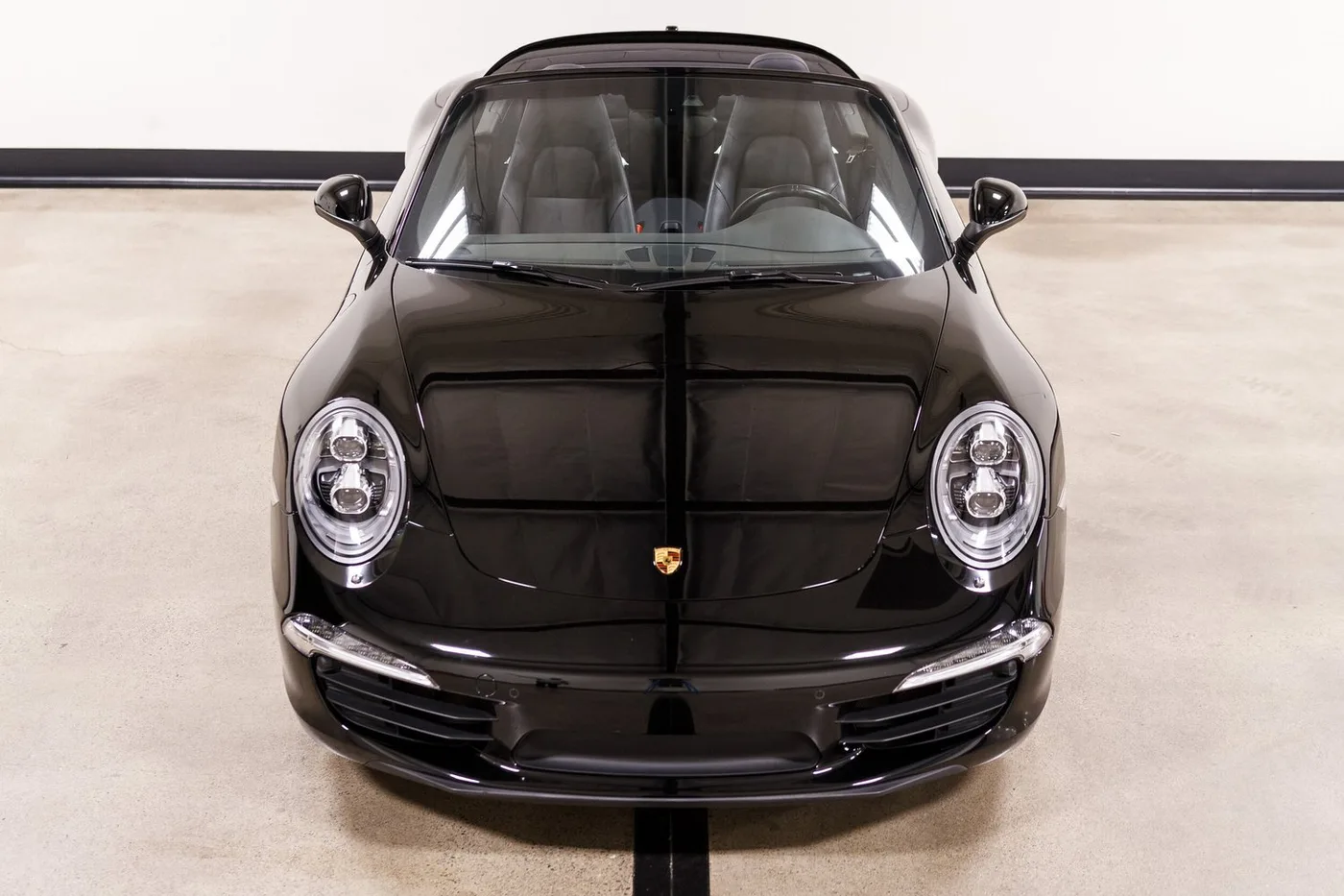 2016 Porsche 911 Cabriolet verkauft von einem Fachhändler in Costa Mesa, Vereinigte Staaten, Foto 12 von 15