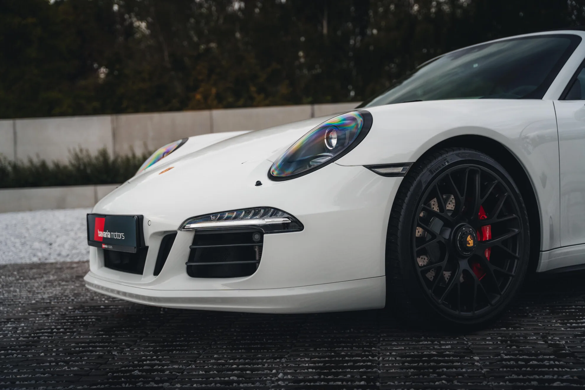 2016 Porsche 911 Carrera 4 GTS Cabriolet, 5/30