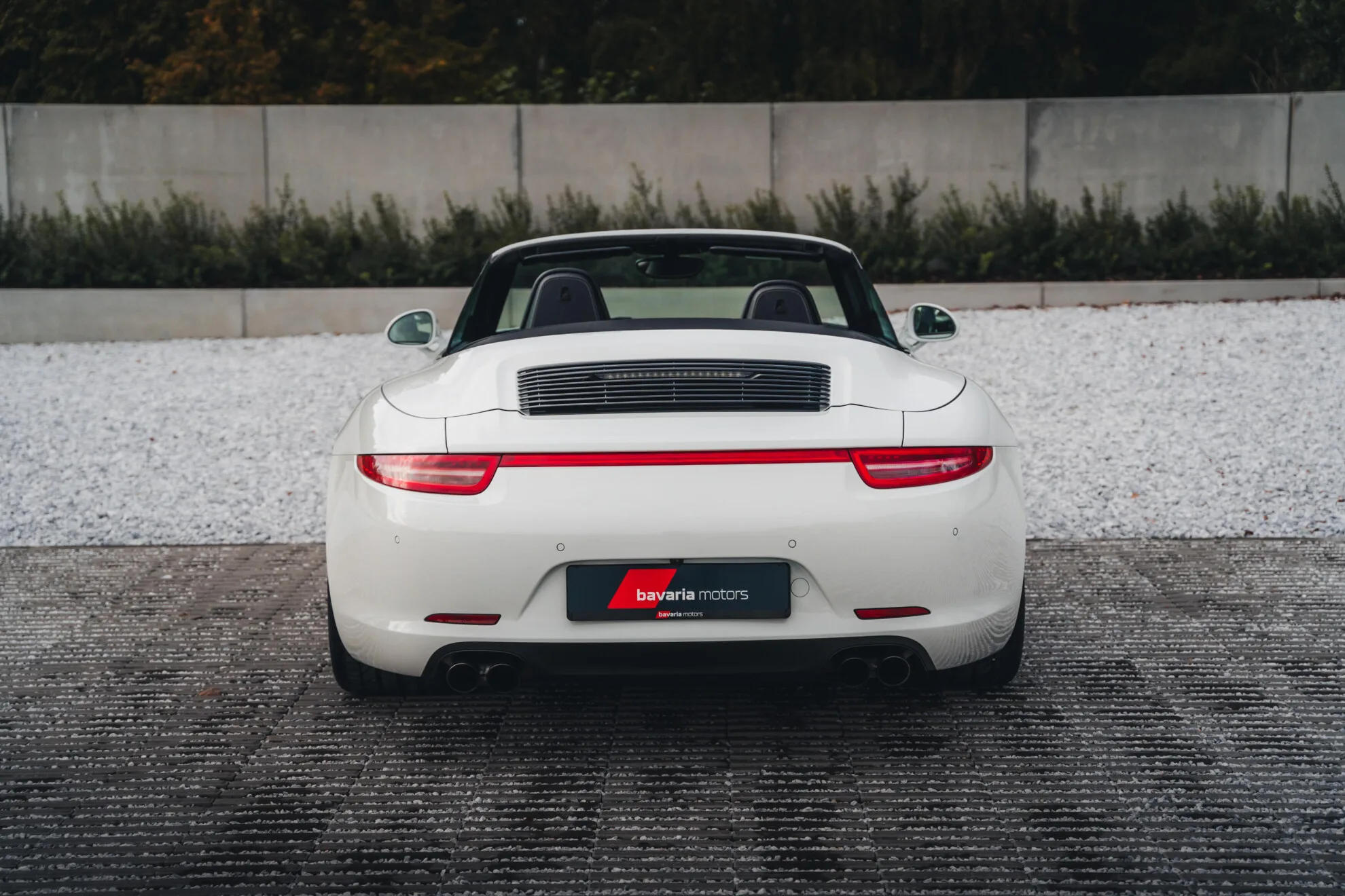 2016 Porsche 911 Carrera 4 GTS Cabriolet, 7/30