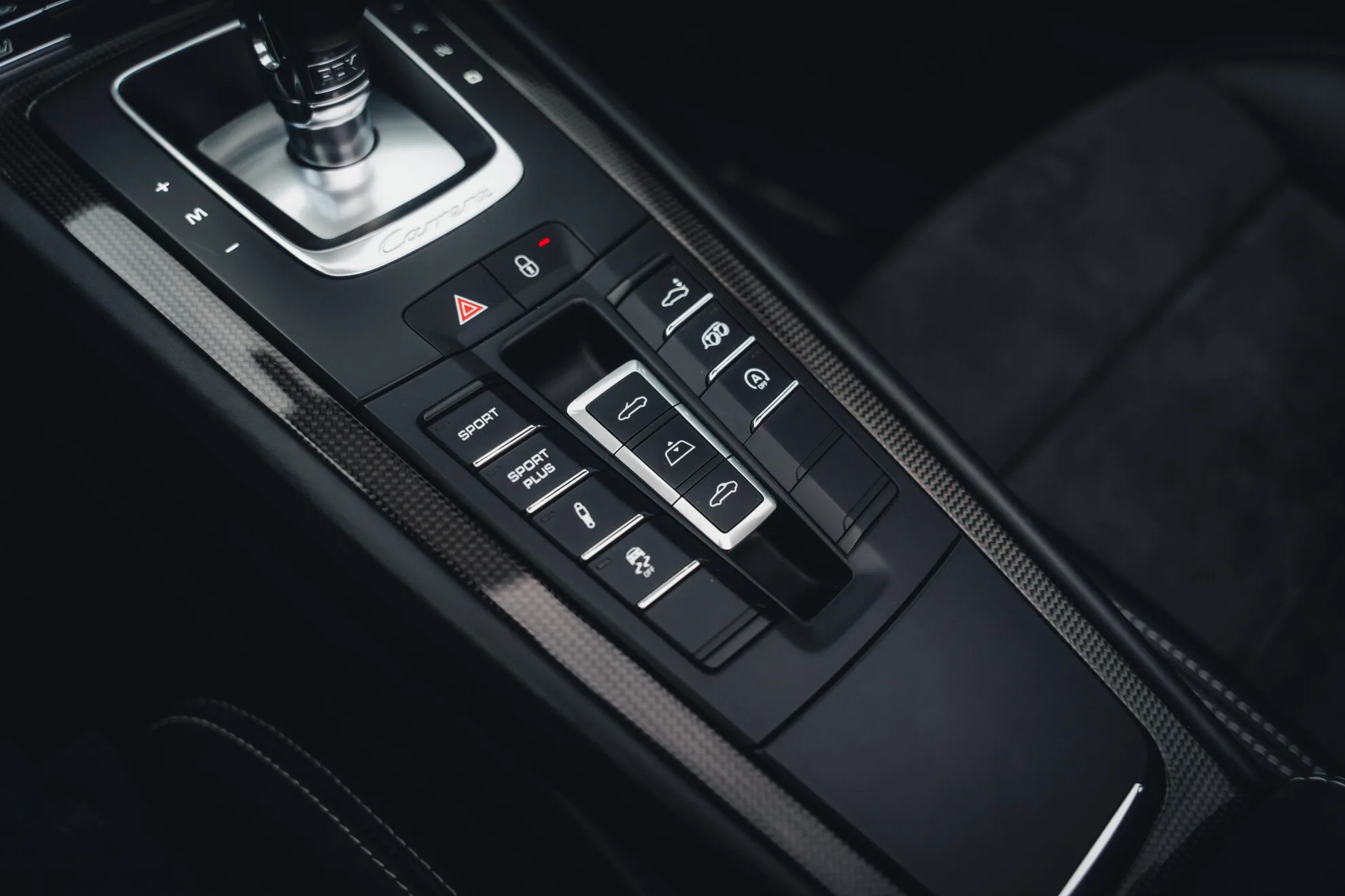 2016 Porsche 911 Carrera 4 GTS Cabriolet, 24/30