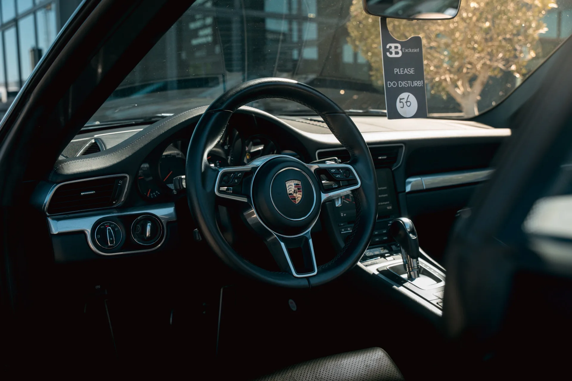 2016 Porsche 911 Carrera Cabriolet, 2/24