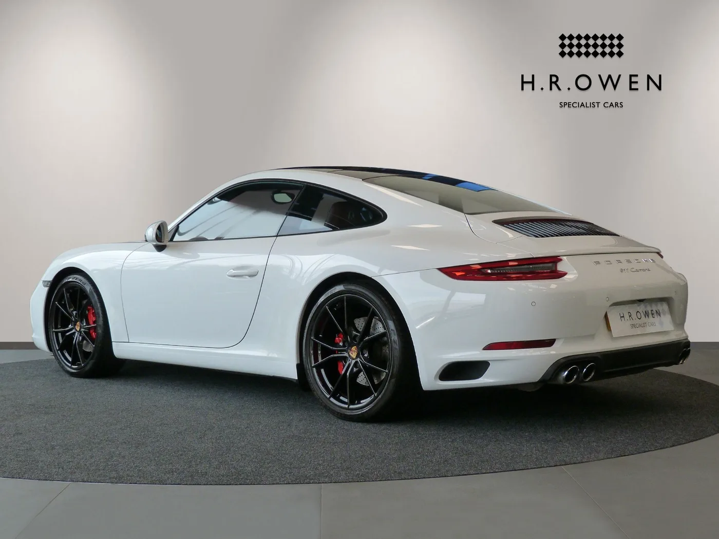 2016 Porsche 911 Carrera offered by a franchised dealer group in Cheltenham, United Kingdom, photo 2 of 25