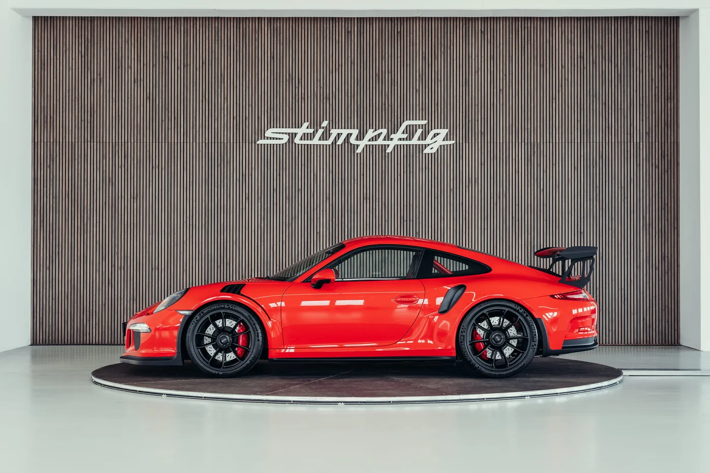 2016 Porsche 911 GT3 RS angeboten von einem Oldtimerspezialisten in Stuttgart, Deutschland, Foto 2 von 25