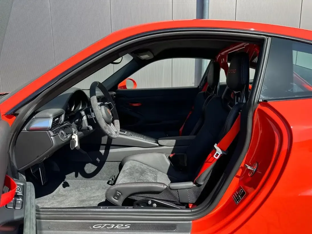 2016 Porsche 911 GT3 RS, 10/11