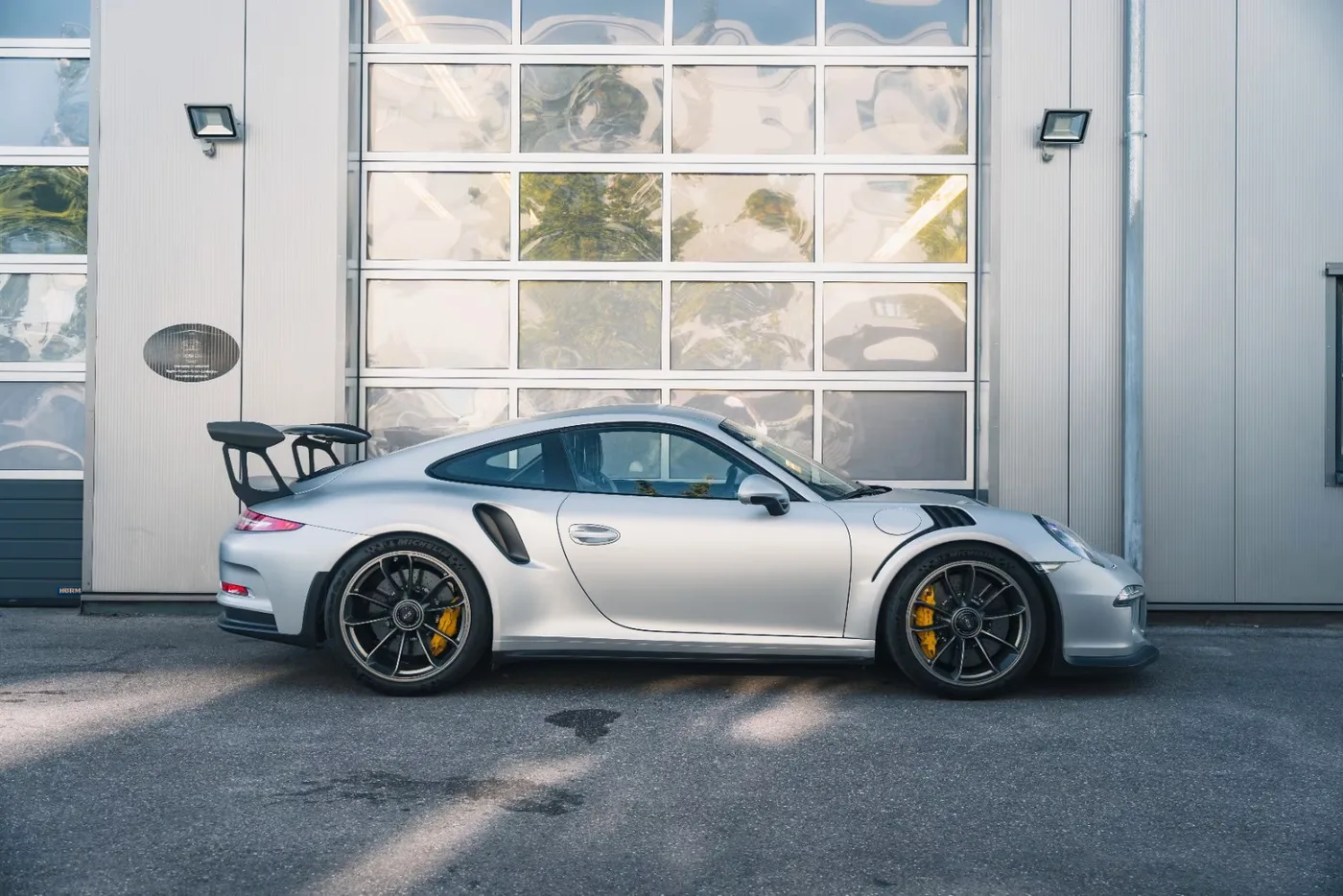 2016 Porsche 911 GT3 RS 991.1 proposée par un spécialiste de la supercar à Munich, Allemagne, photo 5 sur 16