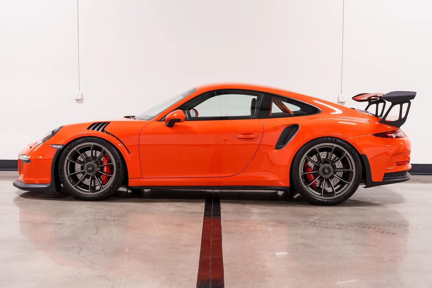 2016 Porsche 911 GT3 RS verkauft von einem Fachhändler in Costa Mesa, Vereinigte Staaten, Foto 9 von 15