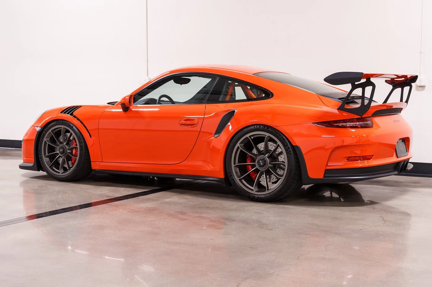 2016 Porsche 911 GT3 RS verkauft von einem Fachhändler in Costa Mesa, Vereinigte Staaten, Foto 10 von 15