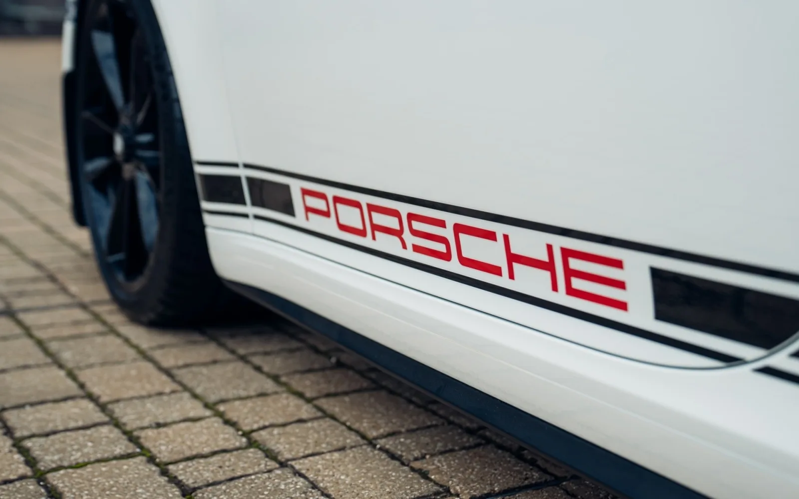 2016 Porsche 911 R, 14/25