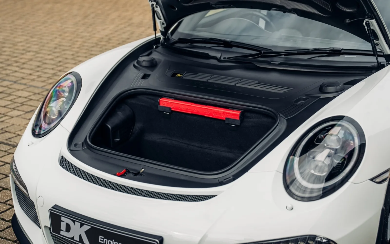 2016 Porsche 911 R, 18/25