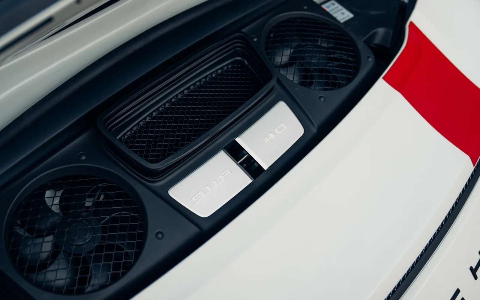 2016 Porsche 911 R, 21/25