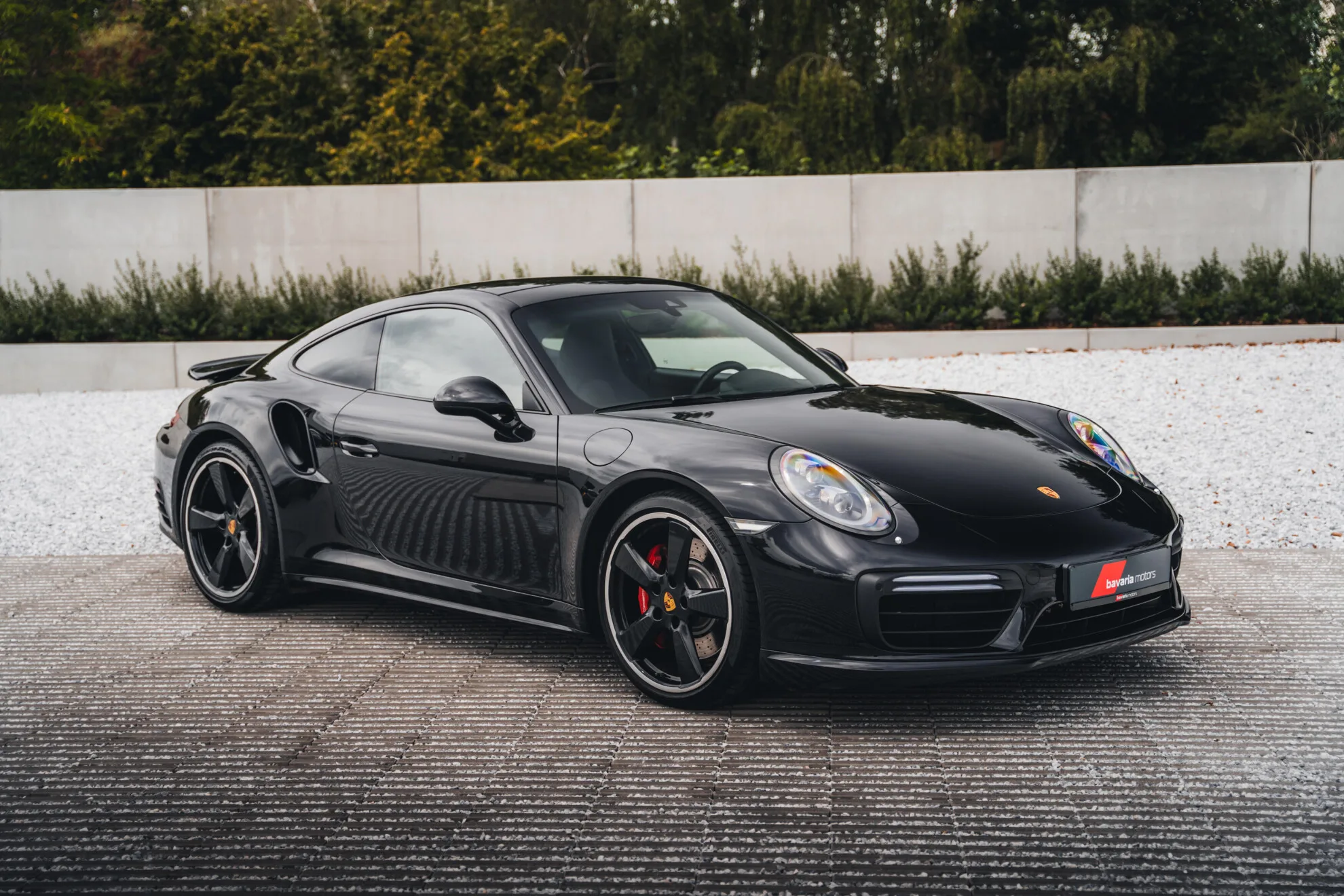 2016 Porsche 911 Turbo angeboten von einem Fachhändler in Harelbeke, Belgien, Hauptfoto