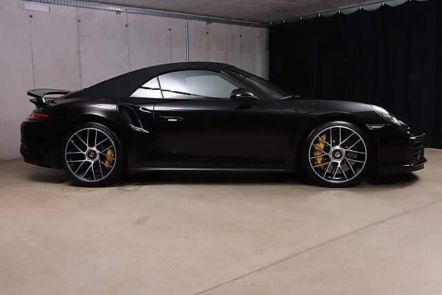 2016 Porsche 911 Turbo S Cabriolet 991.2, 4/30