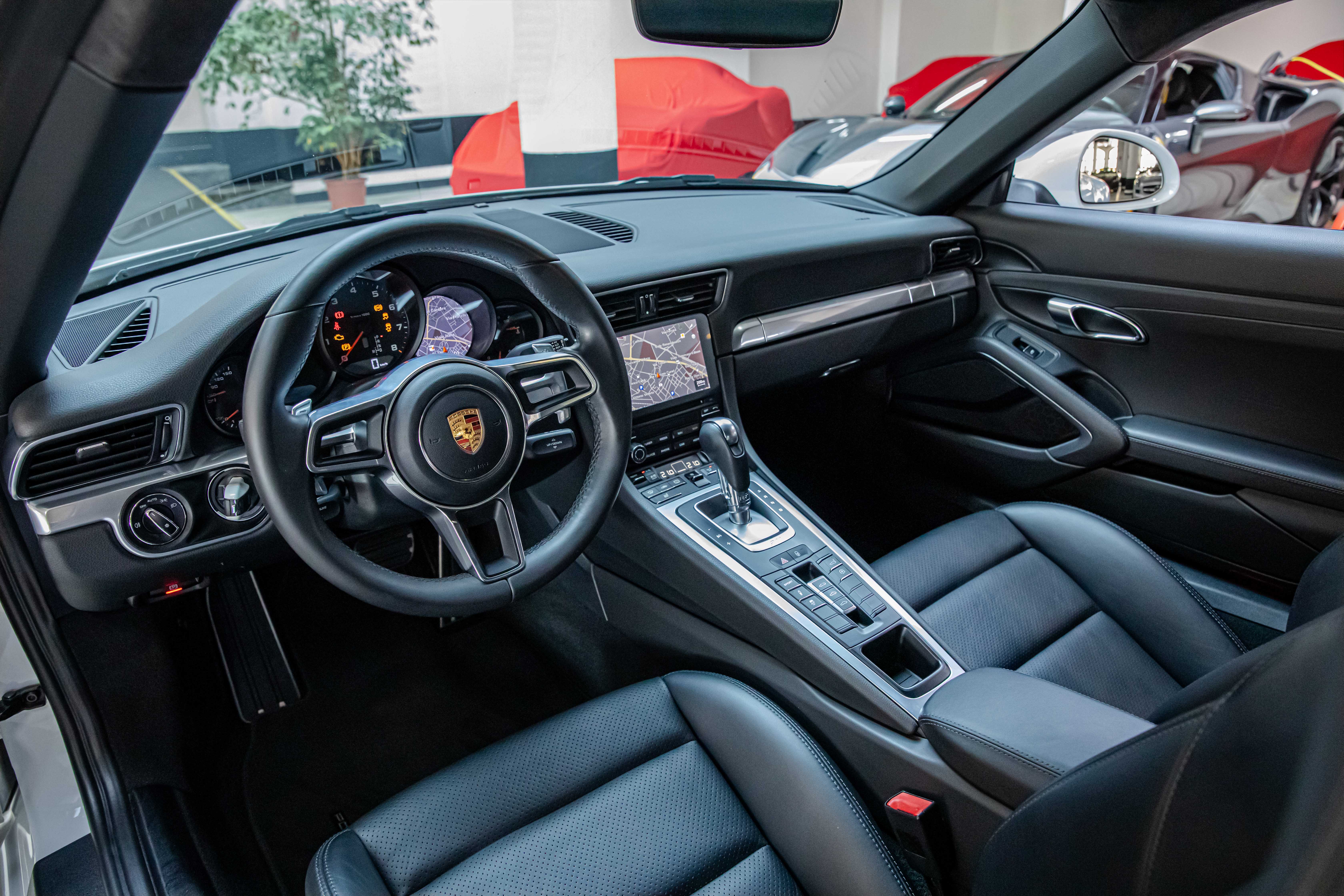 2016 Porsche 911 Carrera MK2 offered by a specialist dealer in Milan, Italy, photo 14 of 20