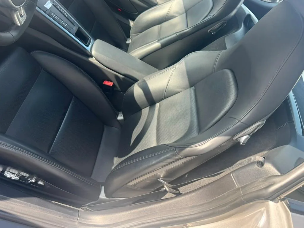 2016 Porsche Cayman S, 15/24