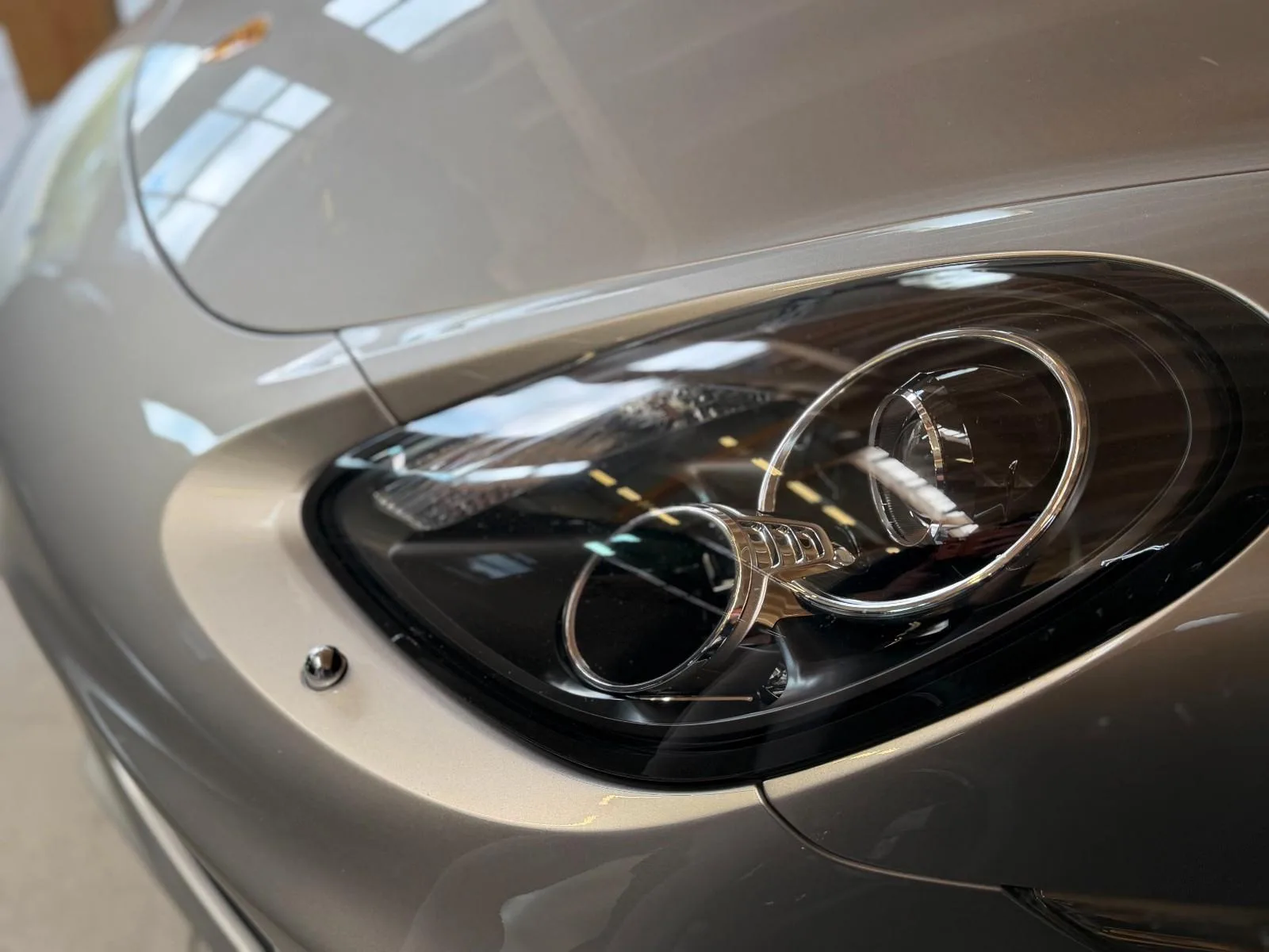 2016 Porsche Cayman S, 23/24