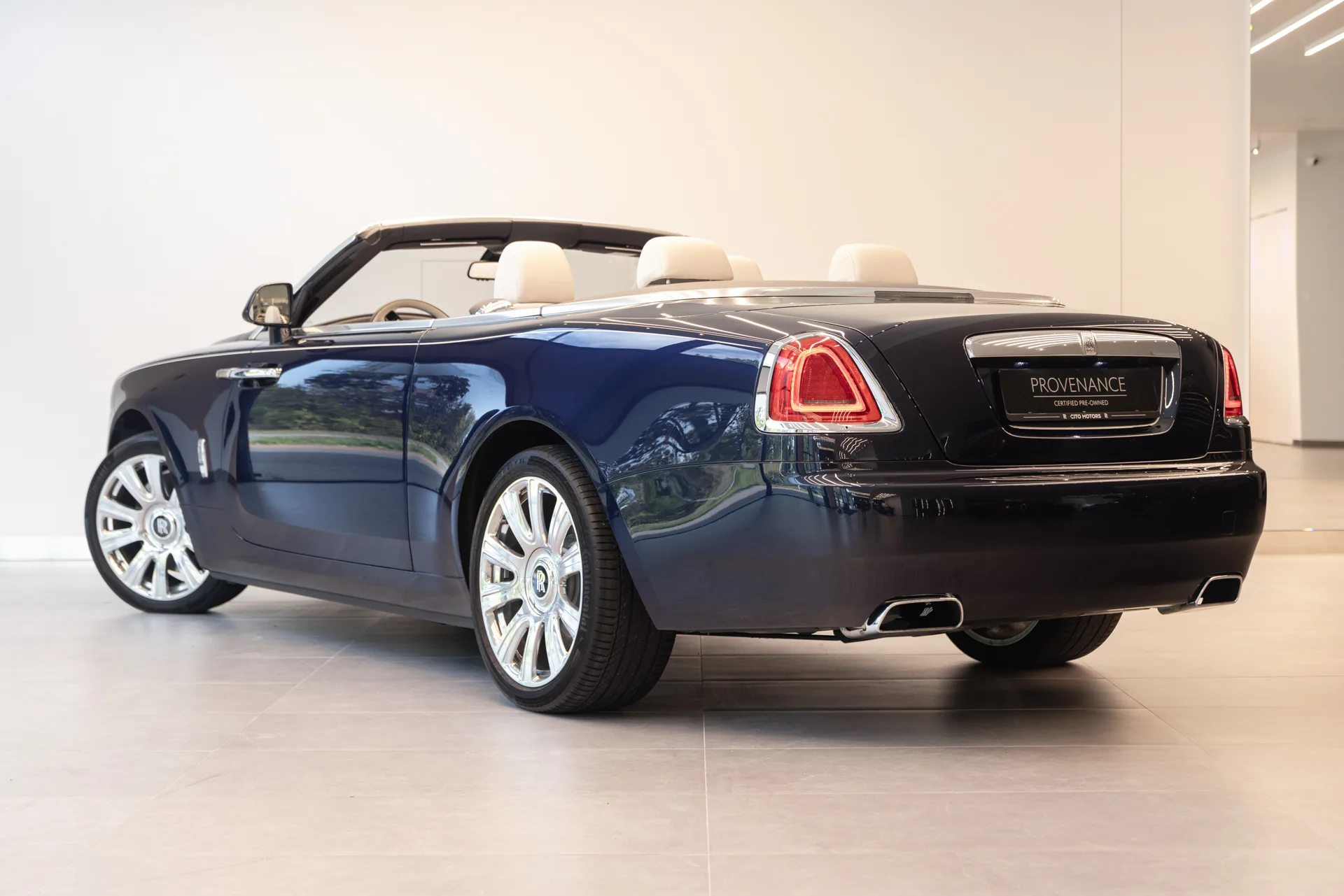 2016 Rolls-Royce Dawn, 6/30