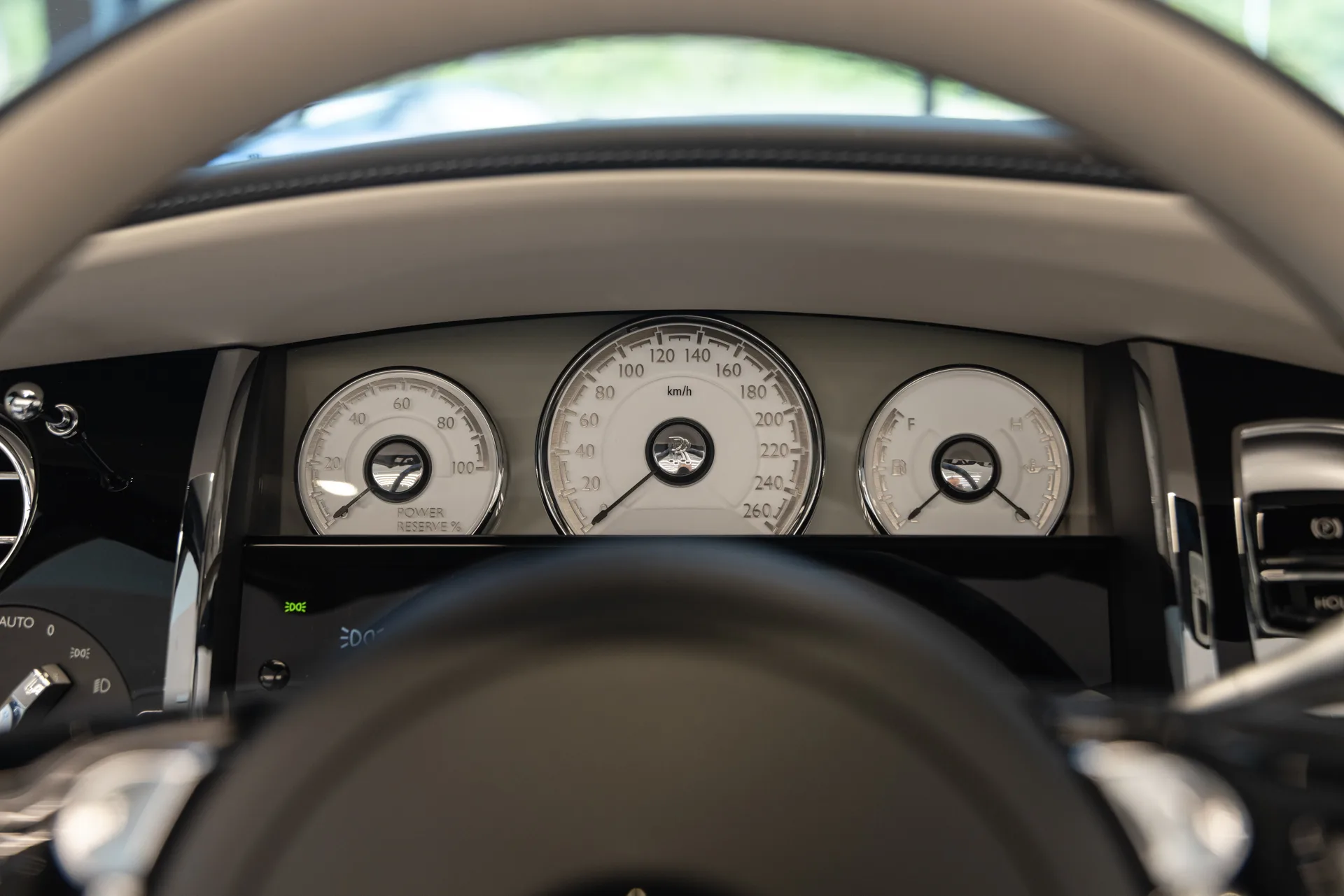 2016 Rolls-Royce Dawn, 25/30