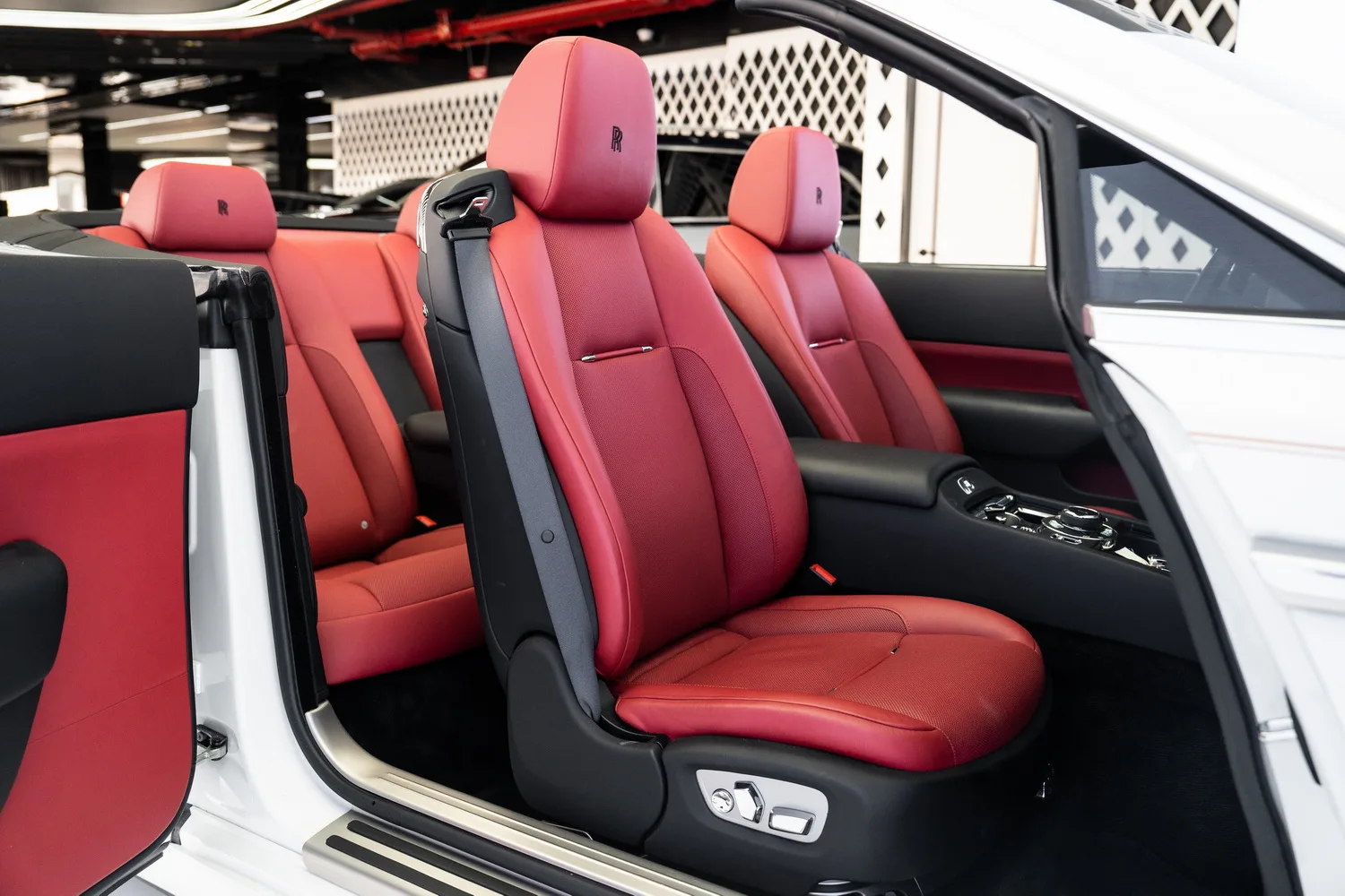 2016 Rolls-Royce Dawn, 10/17