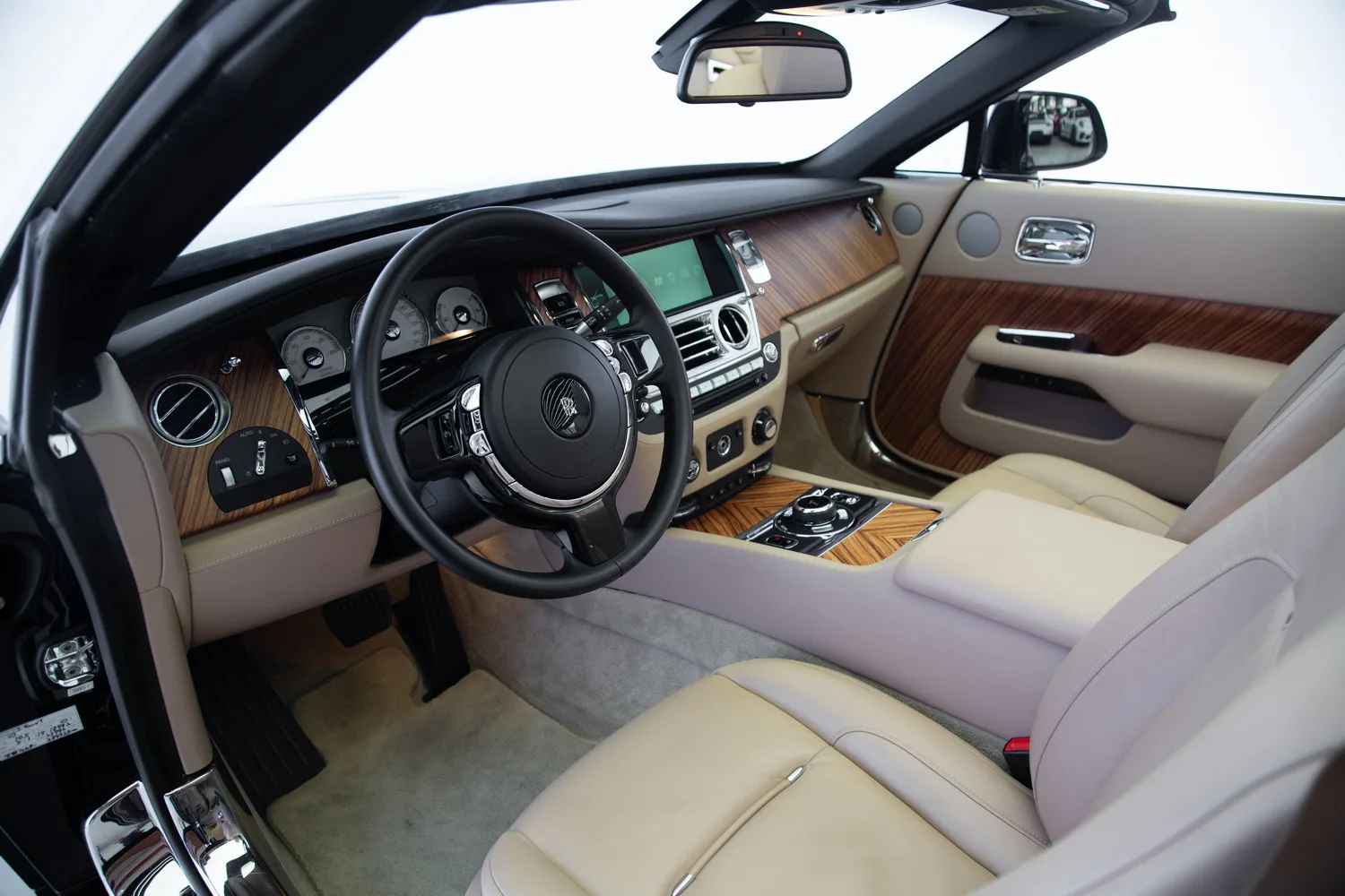 2016 Rolls-Royce Dawn, 7/14