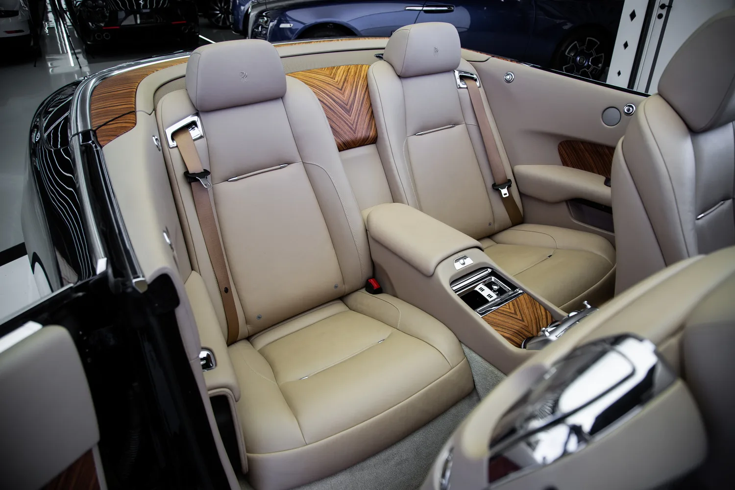 2016 Rolls-Royce Dawn, 11/14