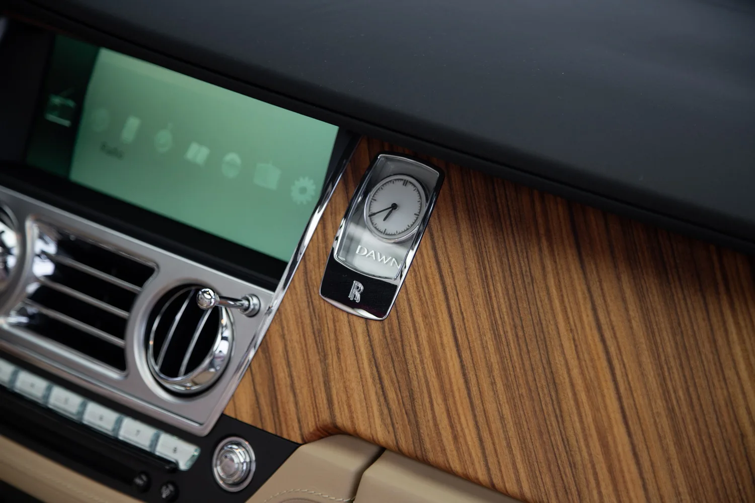 2016 Rolls-Royce Dawn, 12/14