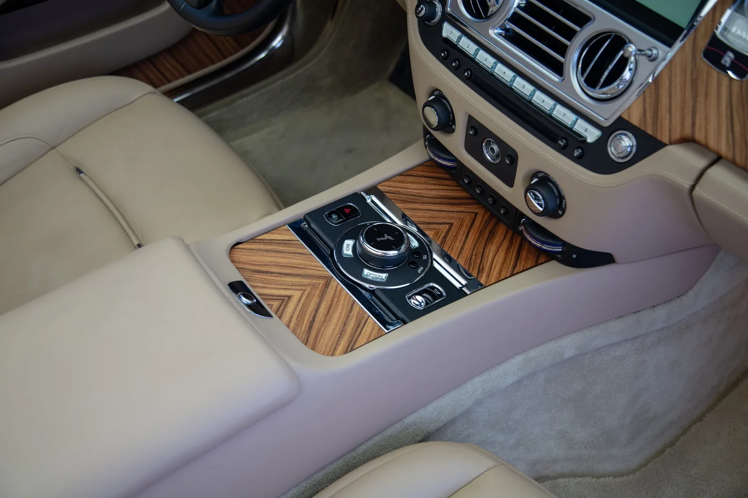 2016 Rolls-Royce Dawn, 14/14