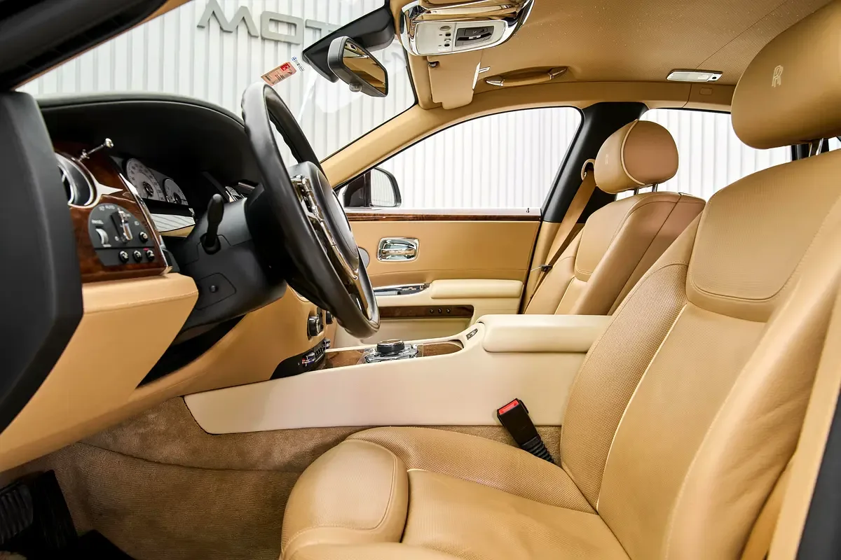 2016 Rolls-Royce Ghost, 8/10