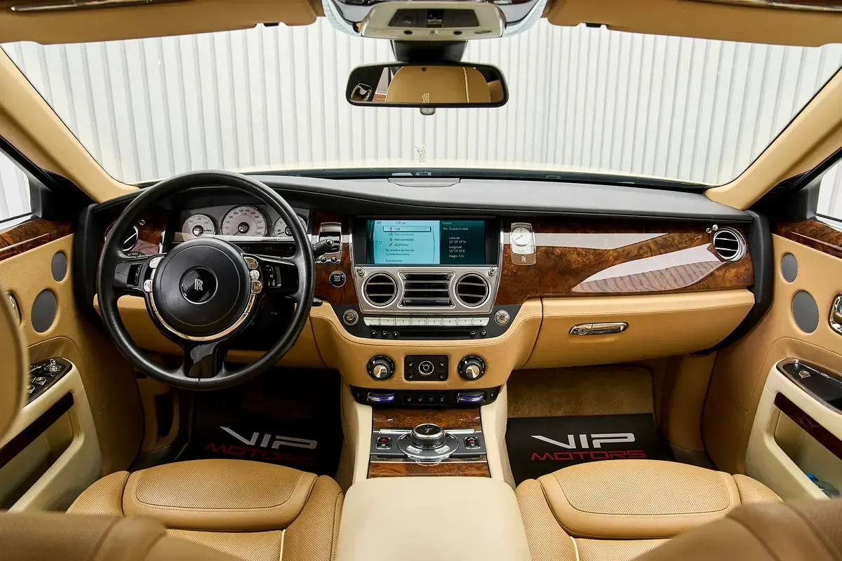 2016 Rolls-Royce Ghost, 10/10