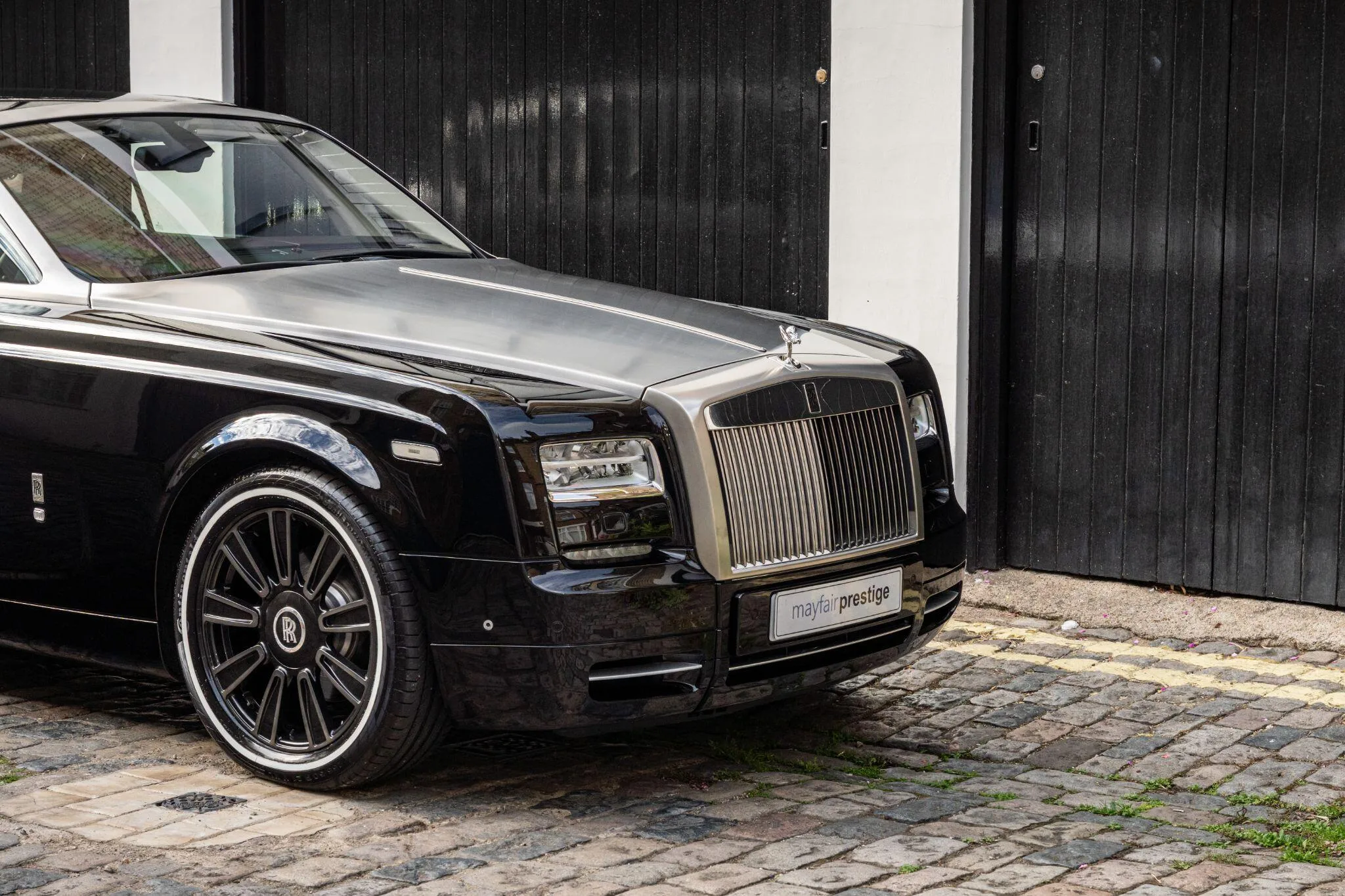 2016 Rolls-Royce Phantom Coupé Series II, 6/30
