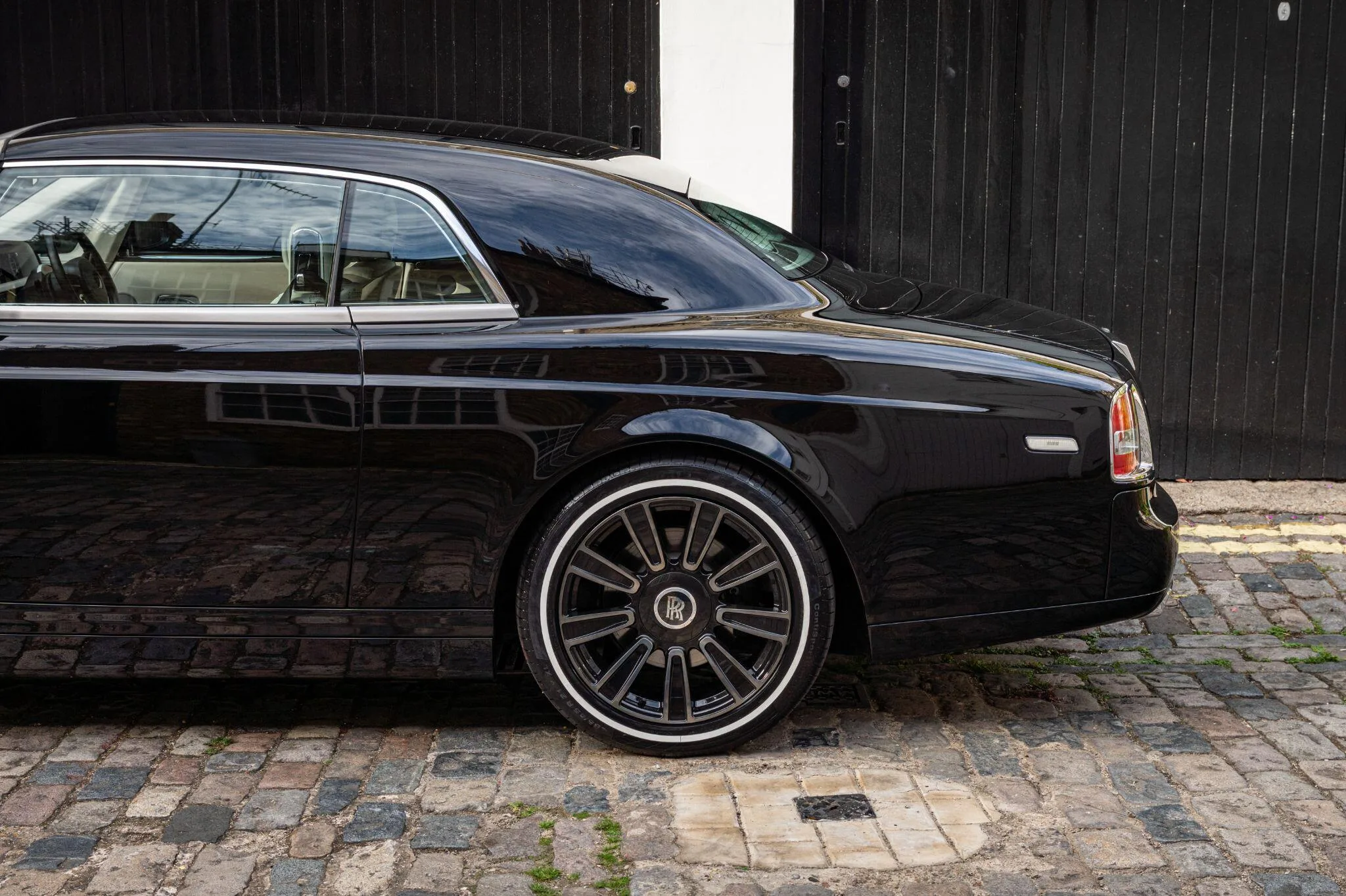 2016 Rolls-Royce Phantom Coupé Series II, 9/30