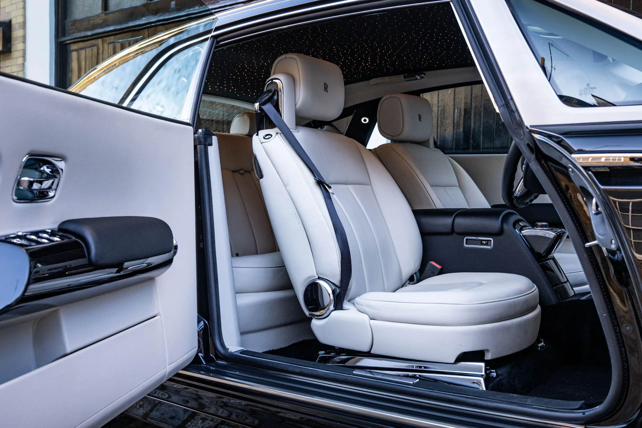2016 Rolls-Royce Phantom Coupé Series II, 20/30
