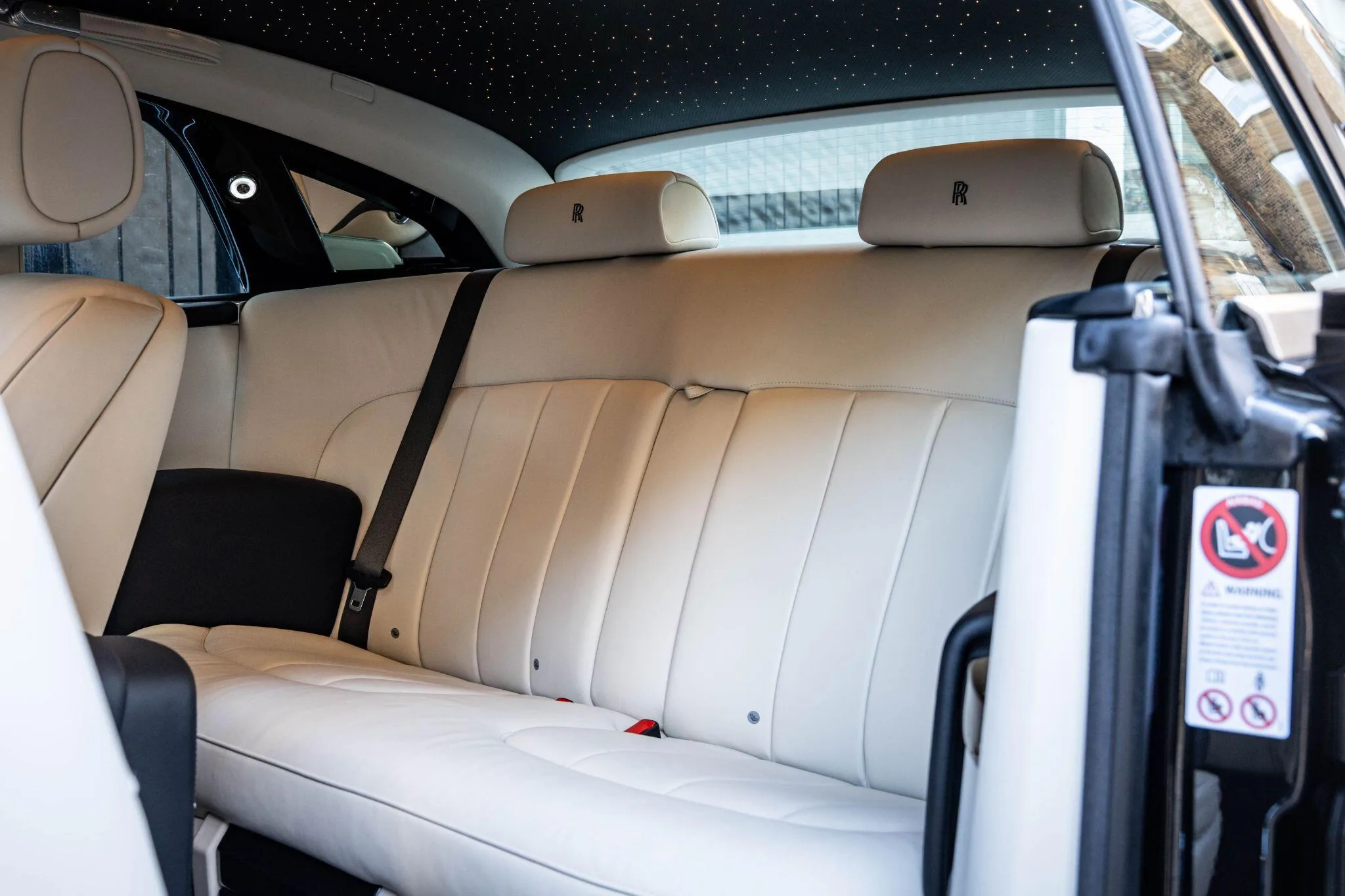 2016 Rolls-Royce Phantom Coupé Series II, 25/30