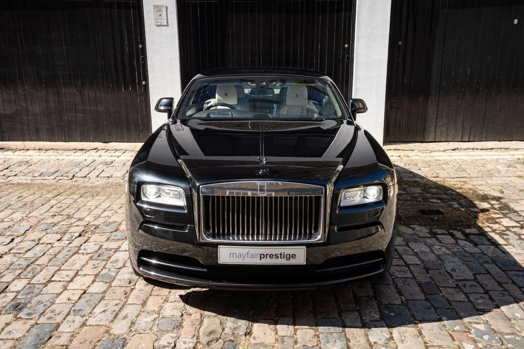 2016 Rolls-Royce Wraith, 2/30