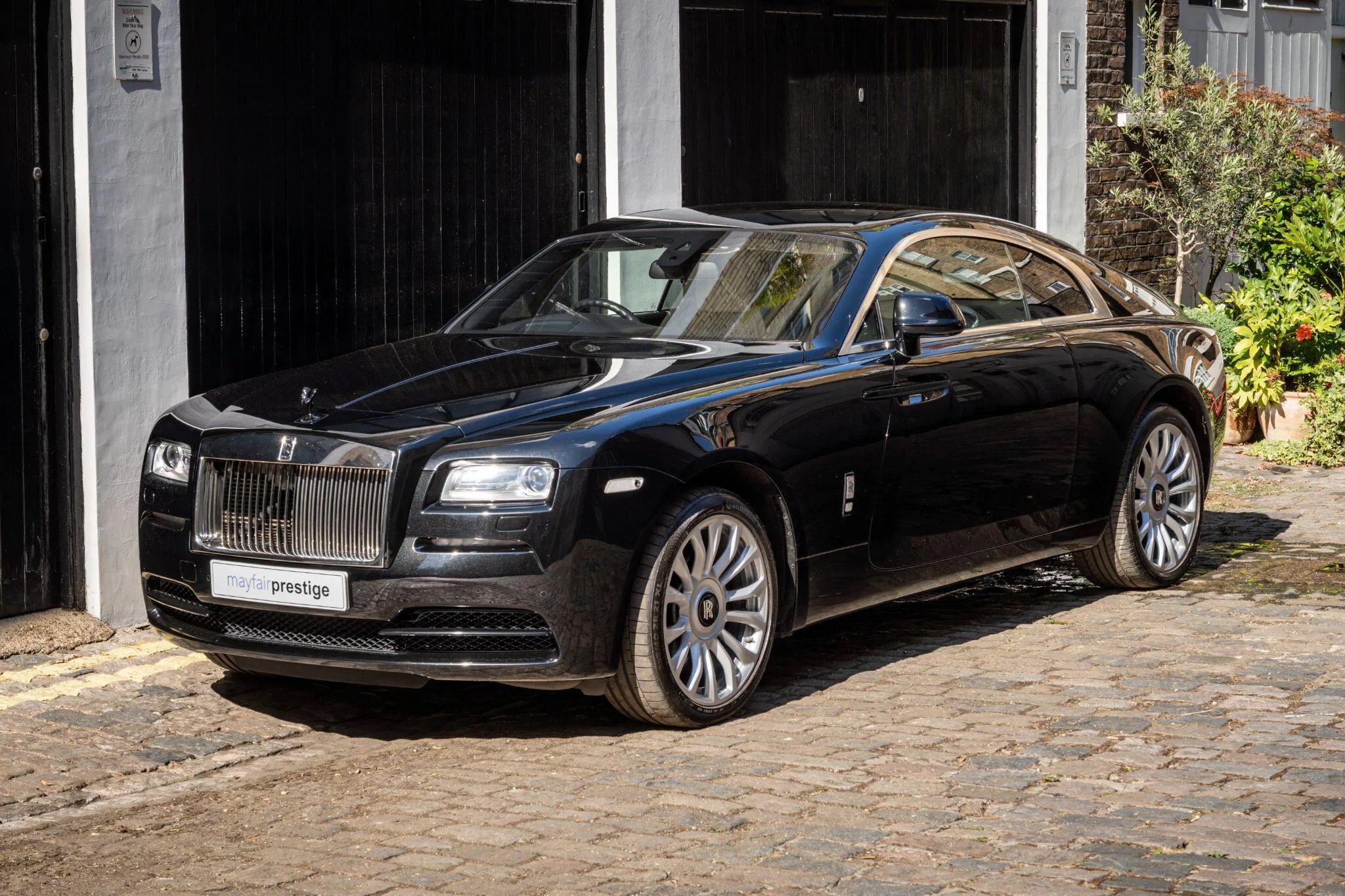 2016 Rolls-Royce Wraith, 3/30