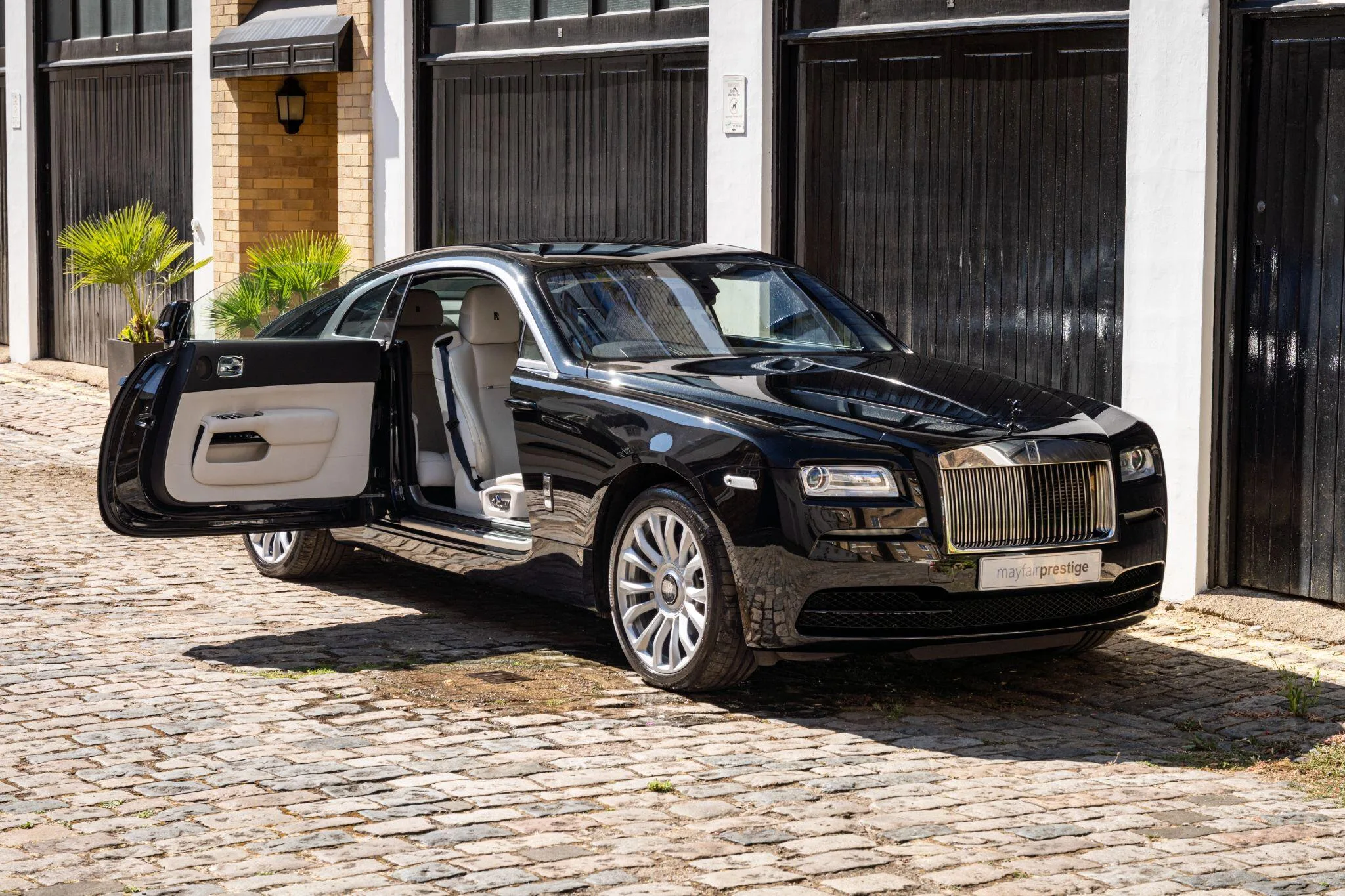 2016 Rolls-Royce Wraith, 7/30
