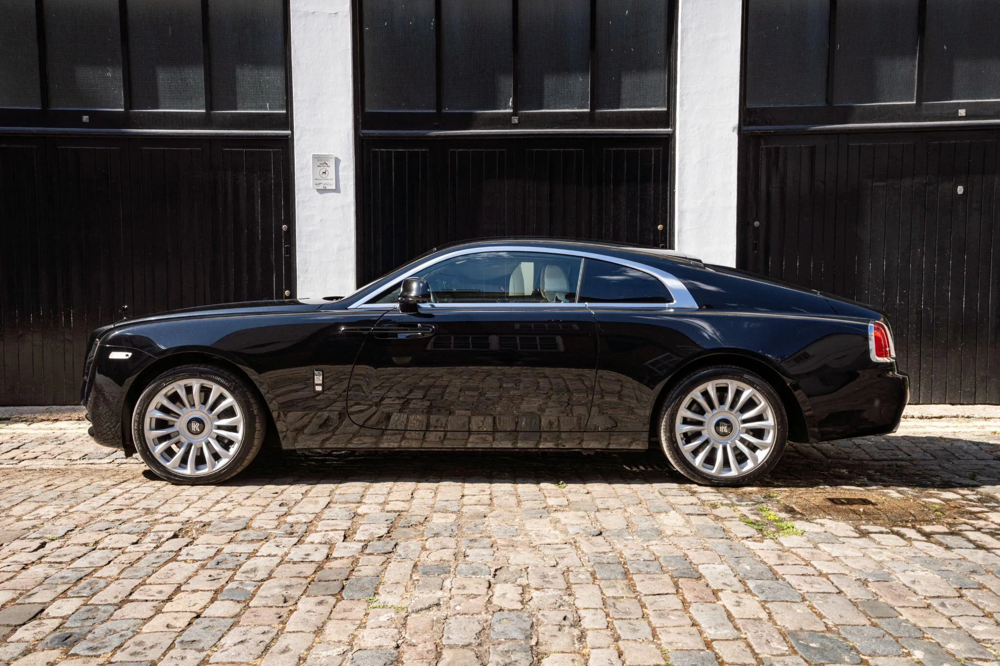 2016 Rolls-Royce Wraith, 12/30