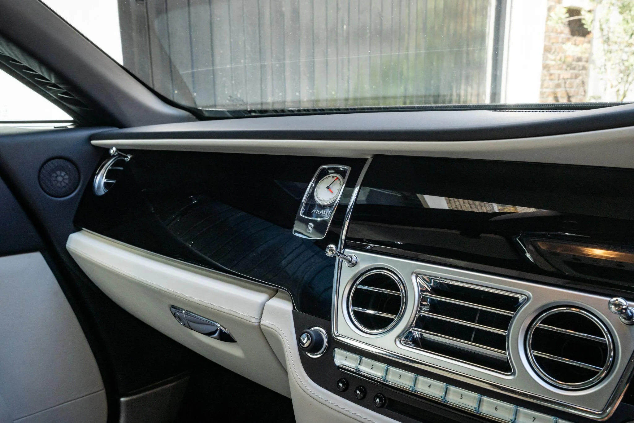2016 Rolls-Royce Wraith, 20/30