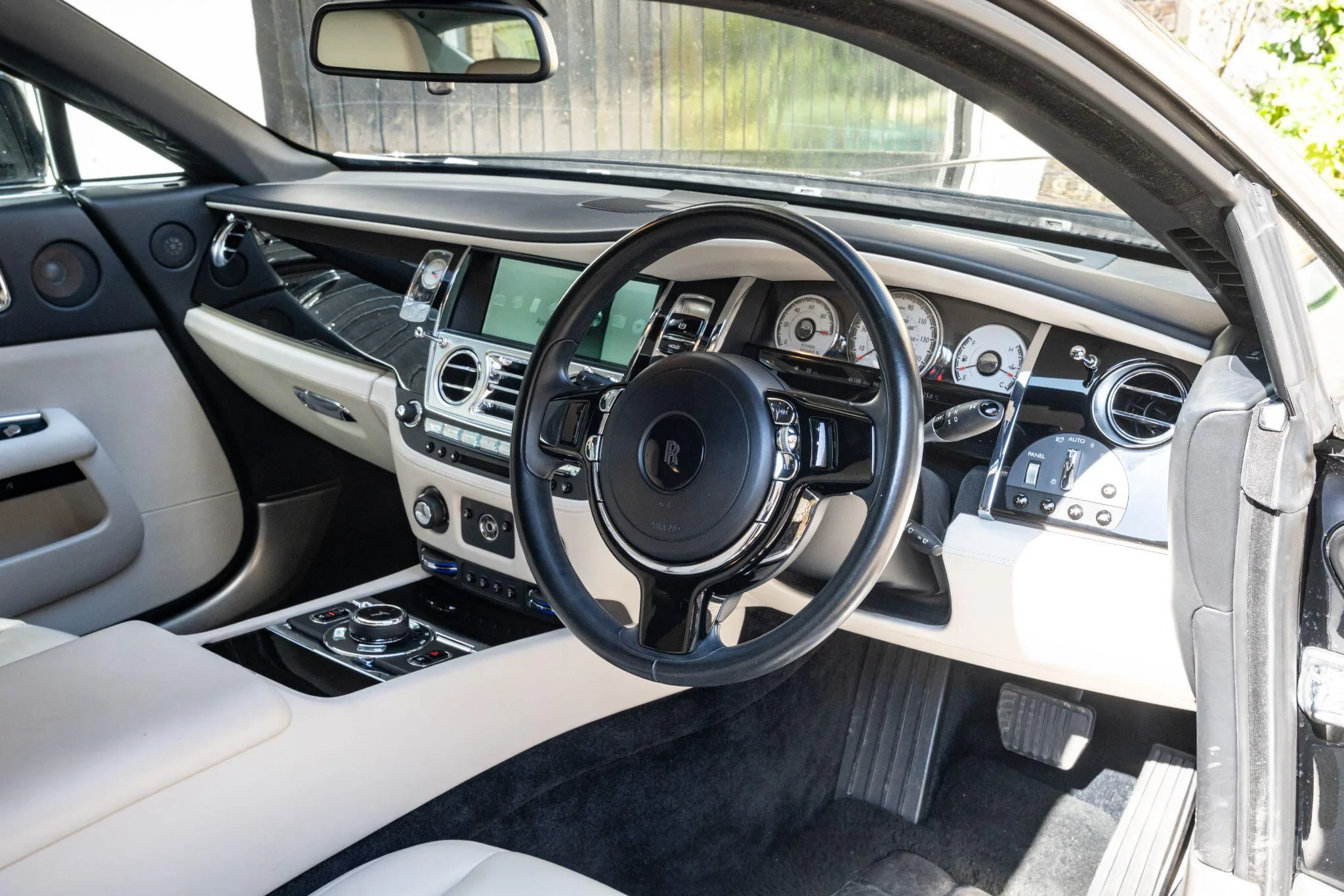 2016 Rolls-Royce Wraith, 22/30