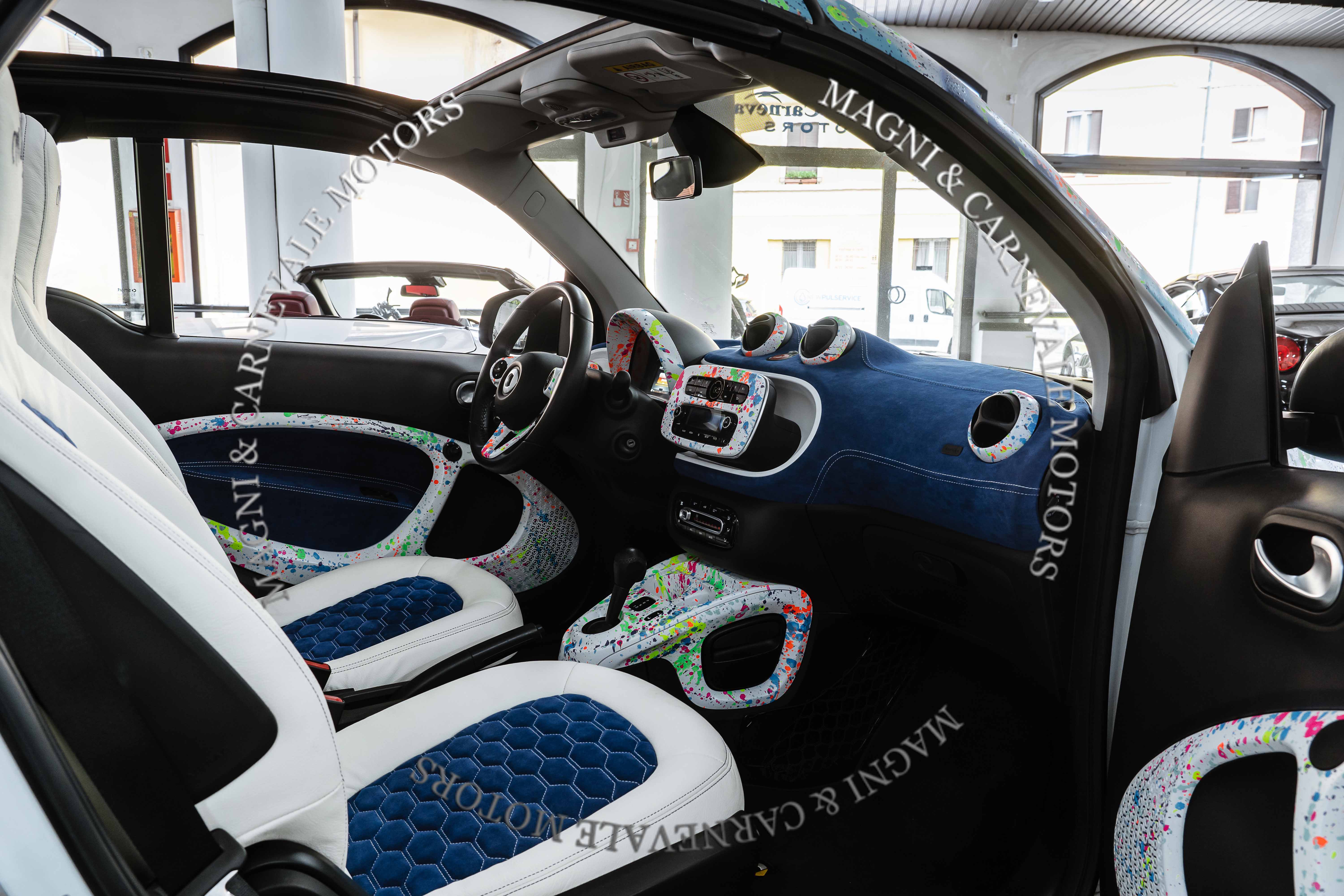 2016 smart fortwo Superdollar angeboten von einem Fachhändler in Milan, Italien, Foto 18 von 20