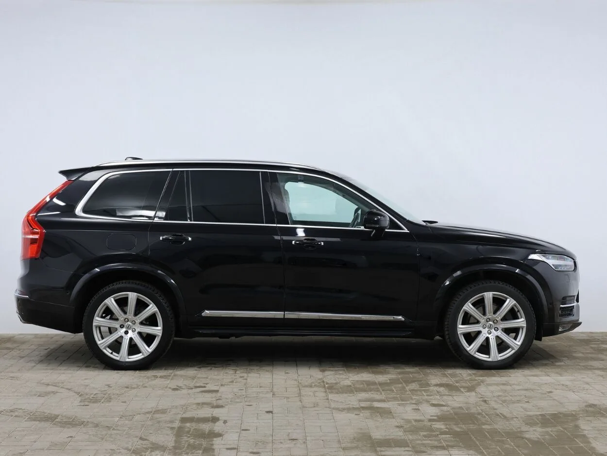 2016 Volvo XC90 D5 AWD Inscription, 6/24