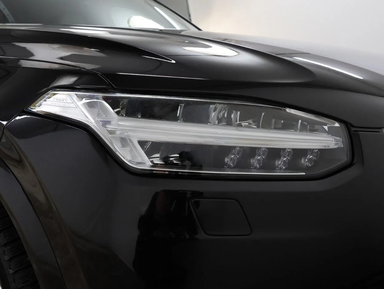 2016 Volvo XC90 D5 AWD Inscription, 9/24