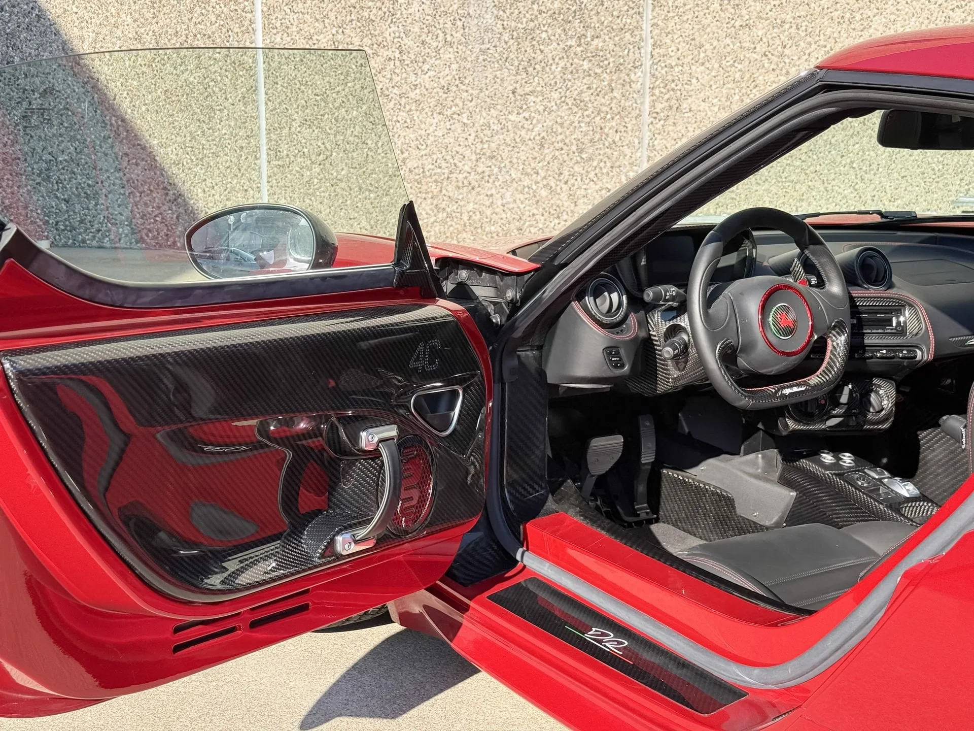 2017 Alfa Romeo 4C, 8/22