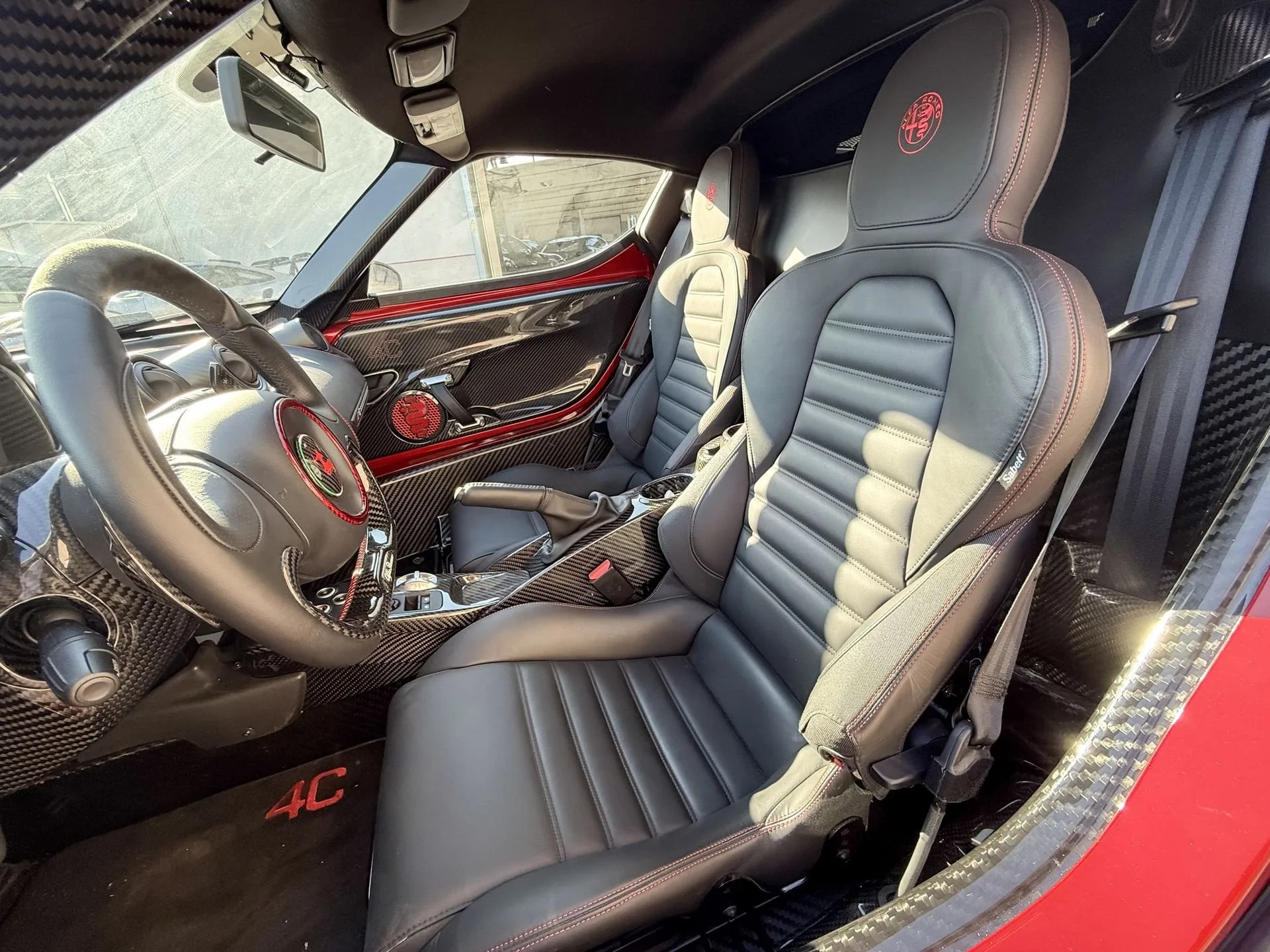 2017 Alfa Romeo 4C, 19/22