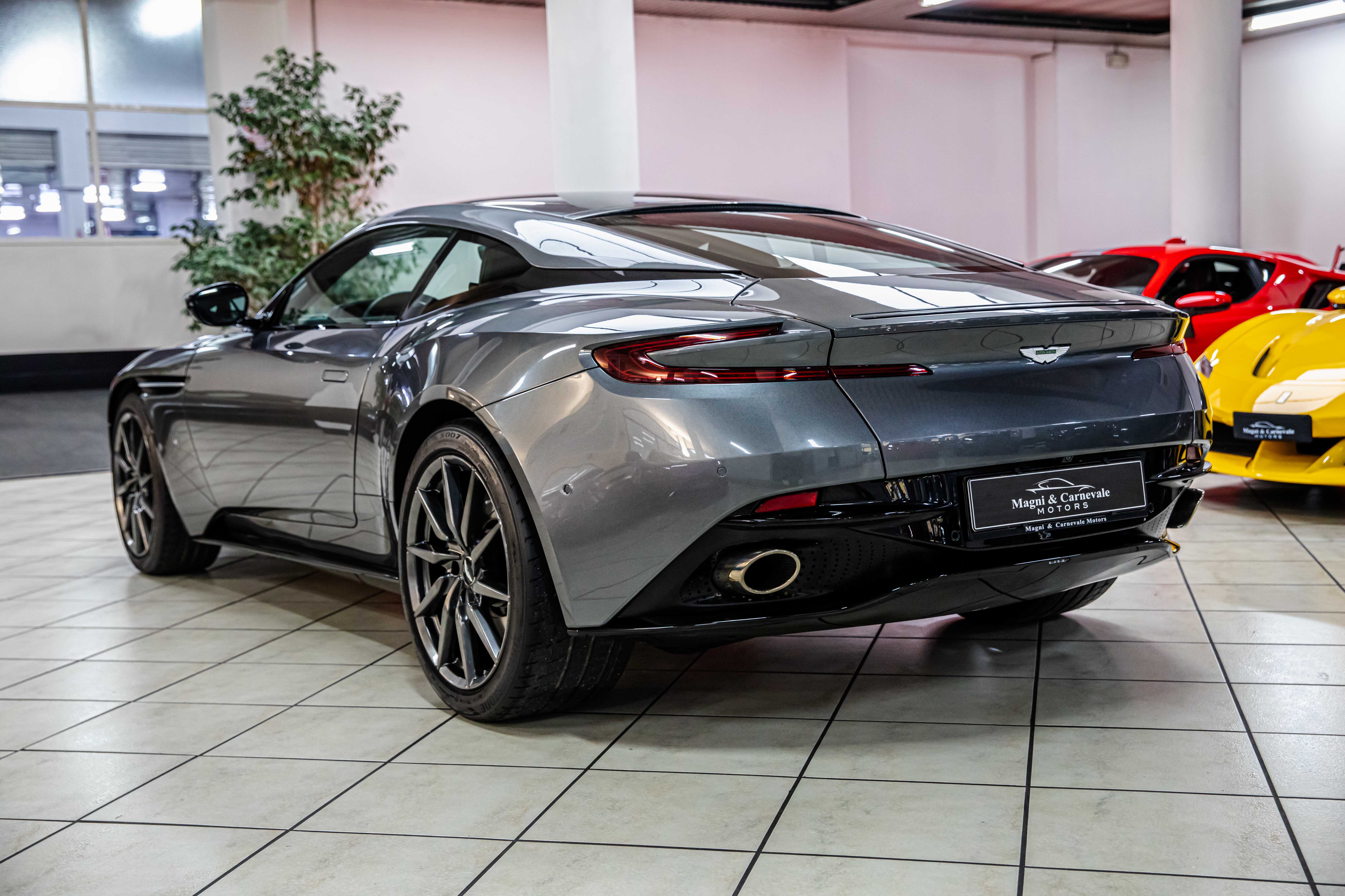2017 Aston Martin DB11 V12, AMR pack offered by a specialist dealer in Milan, Italy, photo 9 of 20