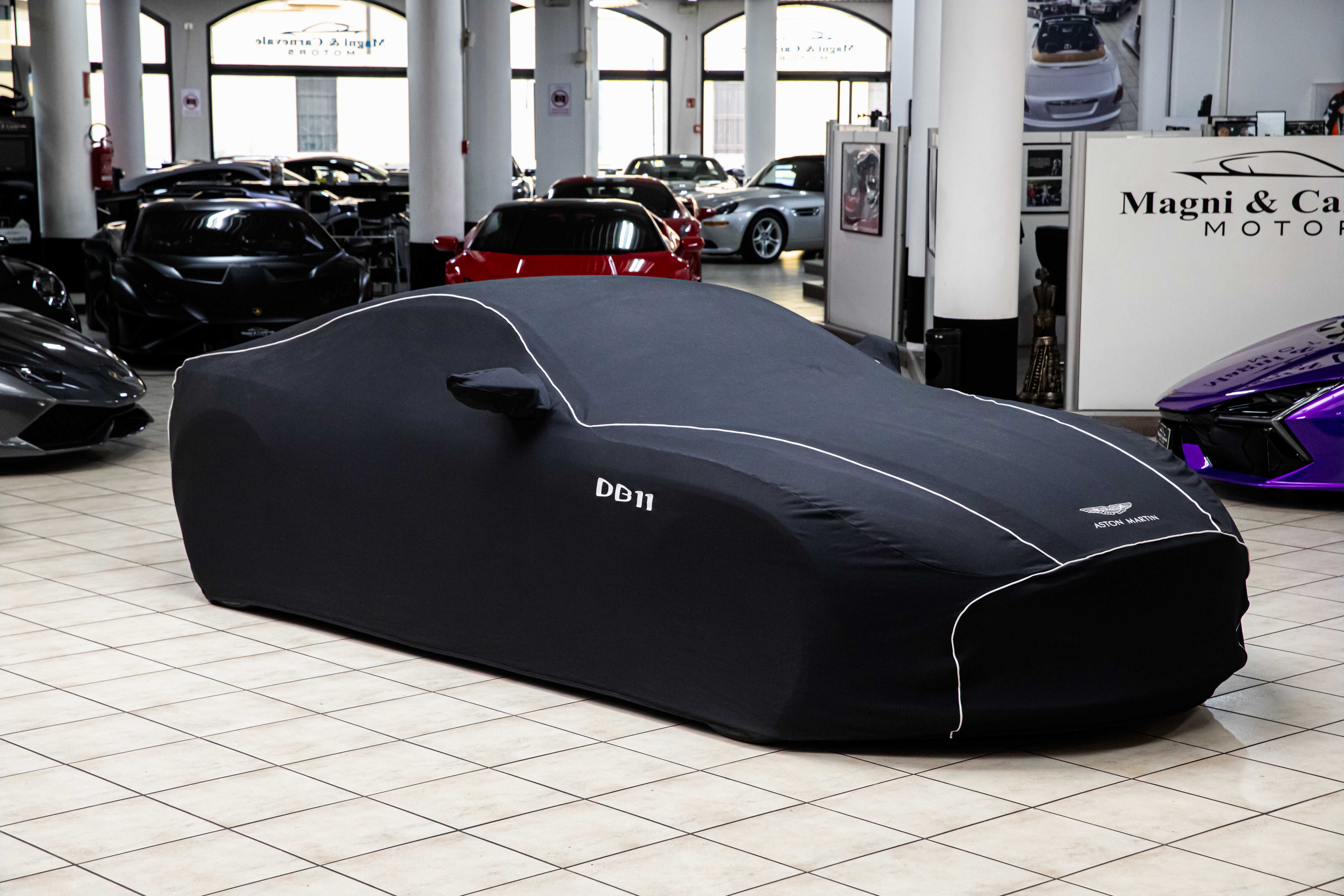 2017 Aston Martin DB11 V12, AMR pack offered by a specialist dealer in Milan, Italy, photo 13 of 20