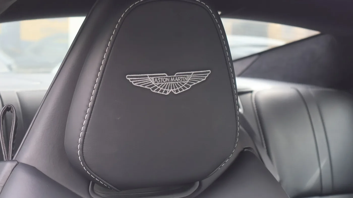 2017 Aston Martin DB11 V12 offered by a franchised dealer group in Pangbourne, United Kingdom, photo 5 of 25