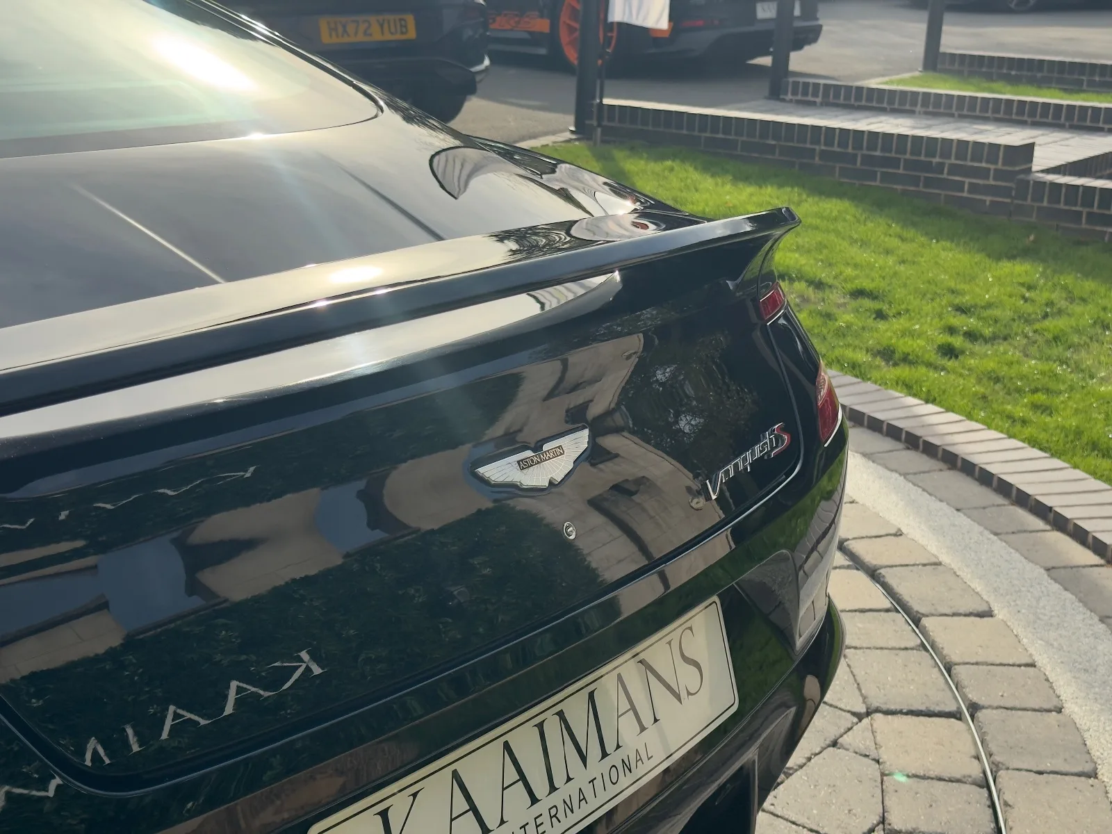 2017 Aston Martin Vanquish S, 17/30