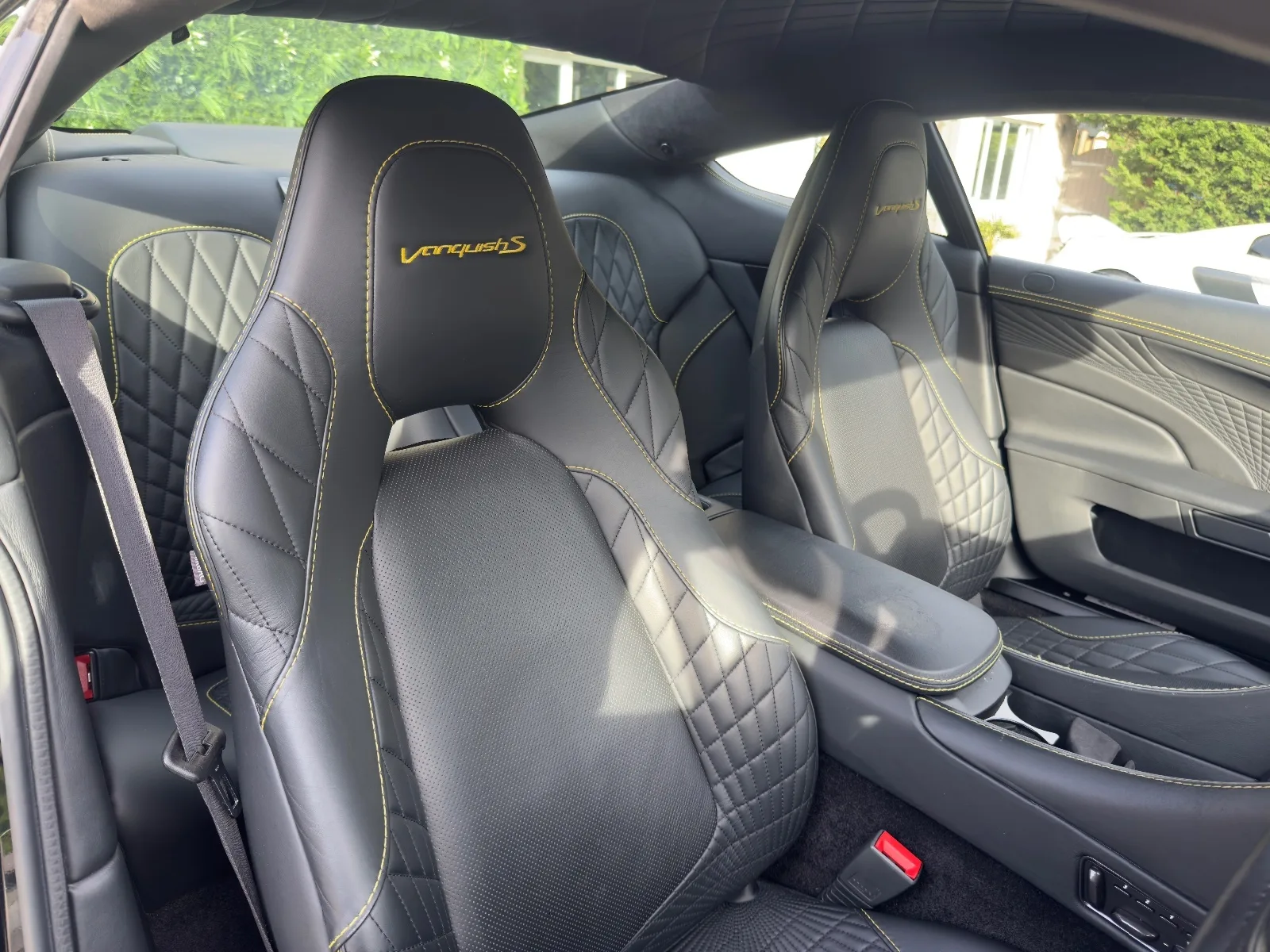 2017 Aston Martin Vanquish S, 25/30