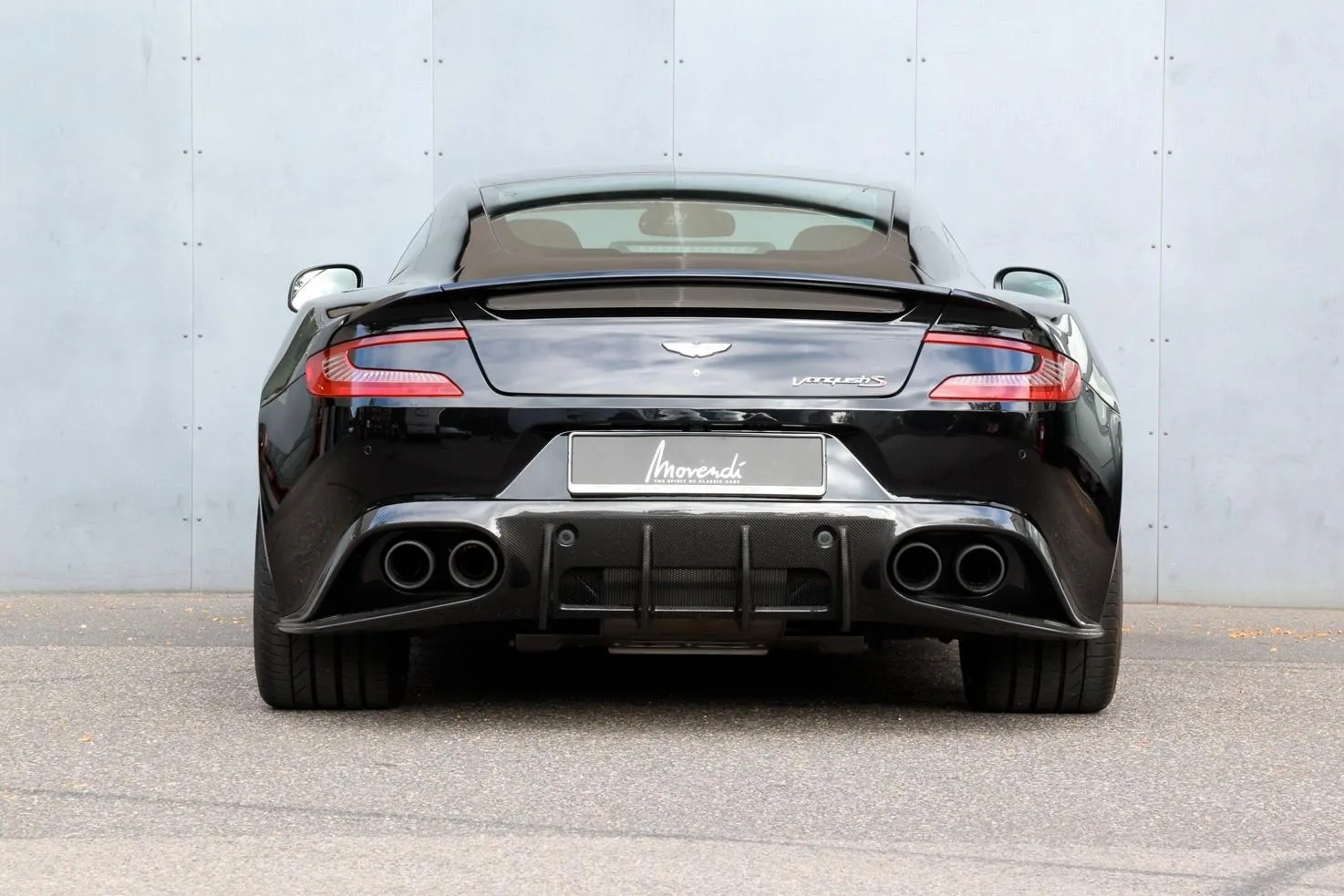 2017 Aston Martin Vanquish S, 8/24