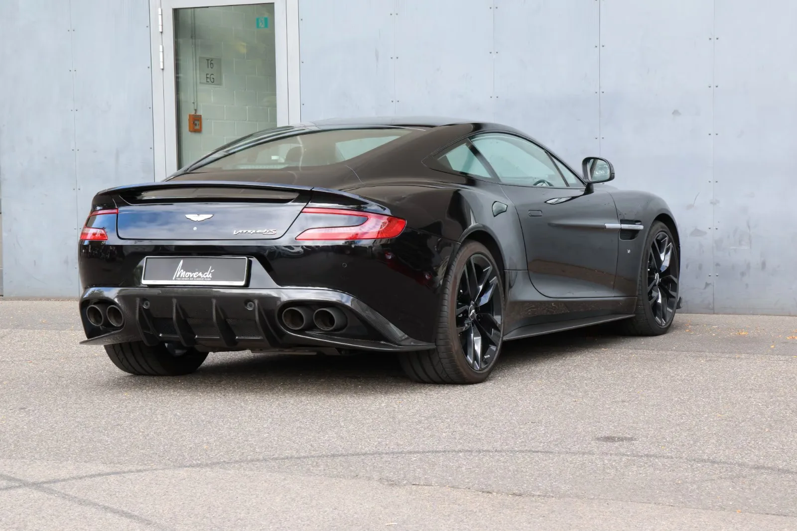 2017 Aston Martin Vanquish S, 10/24